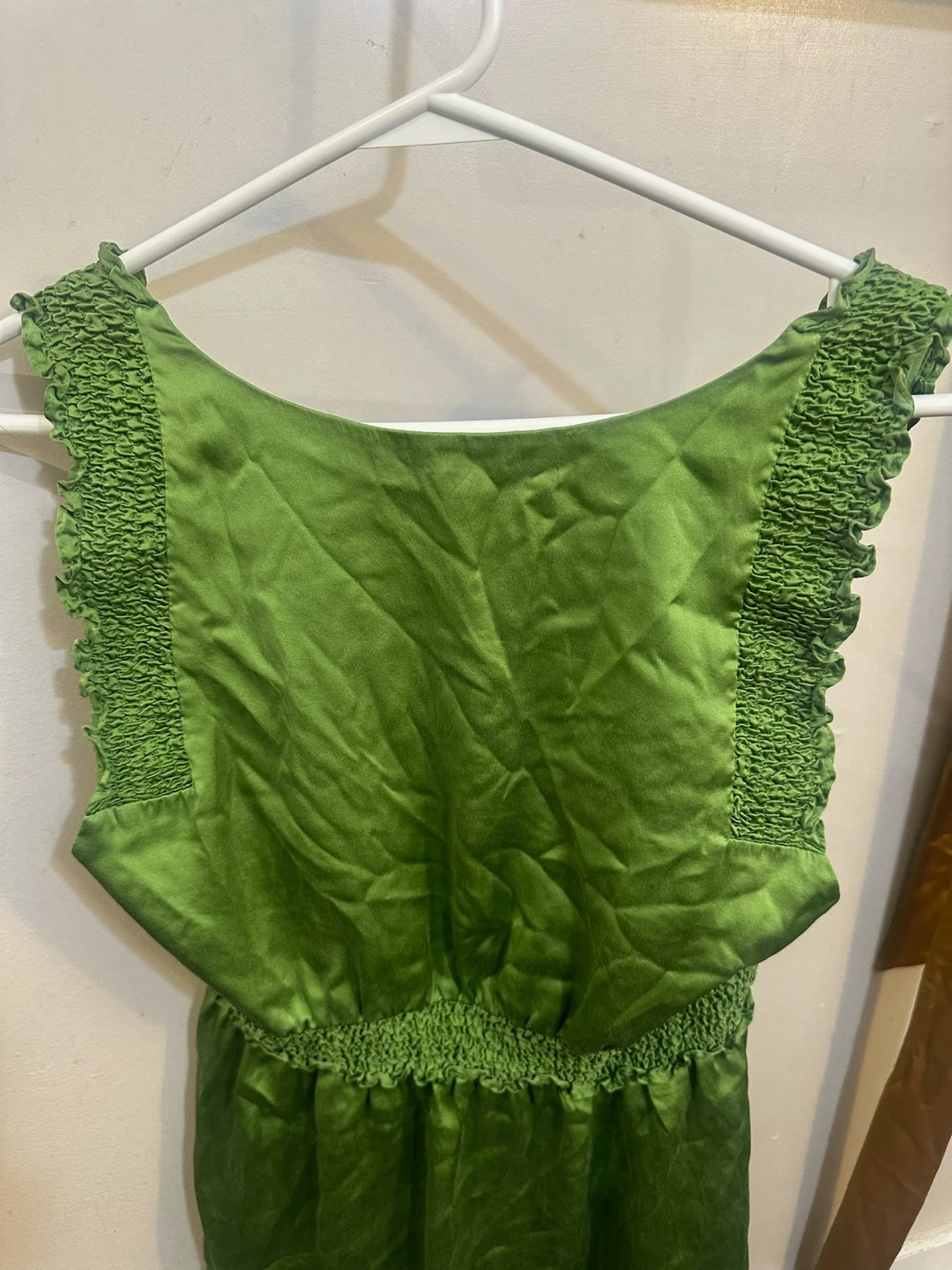 BCBGMAXAZRIA Green Ruched Satin Top small - photo 2