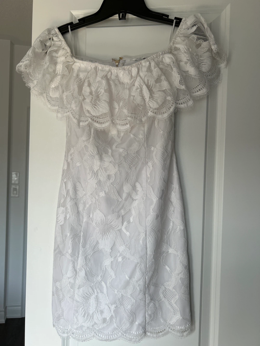 Guess strapless white dress