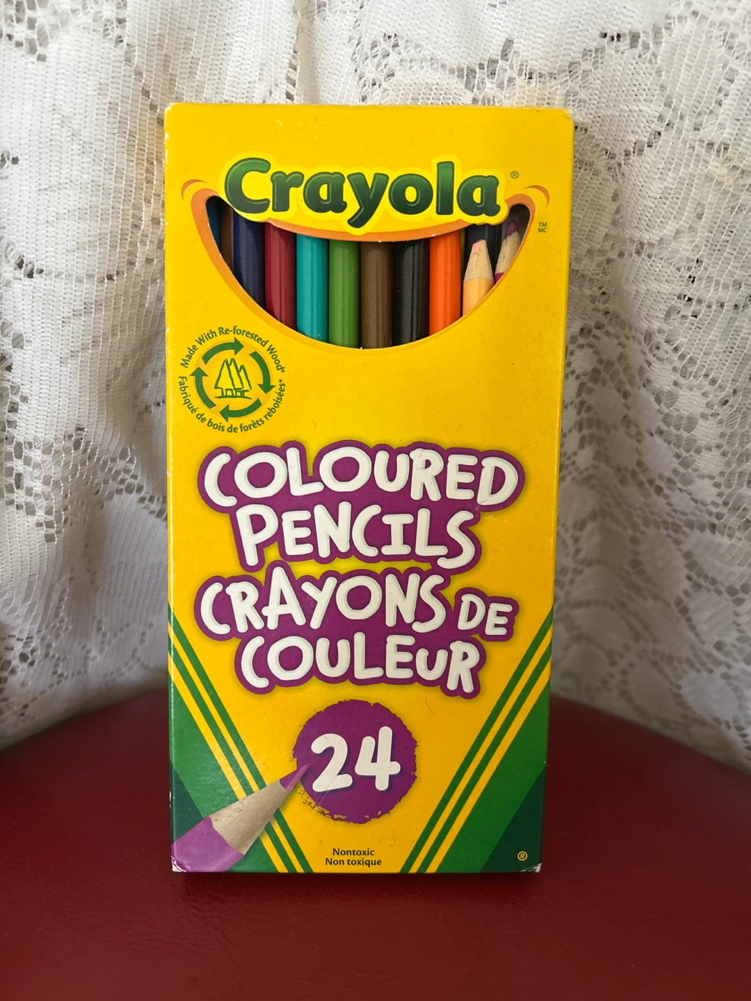 🌱  Crayola Coloured Pencils