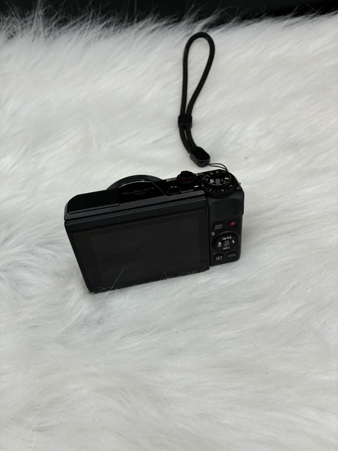 Canon PowerShot G7X Mark II - photo 3