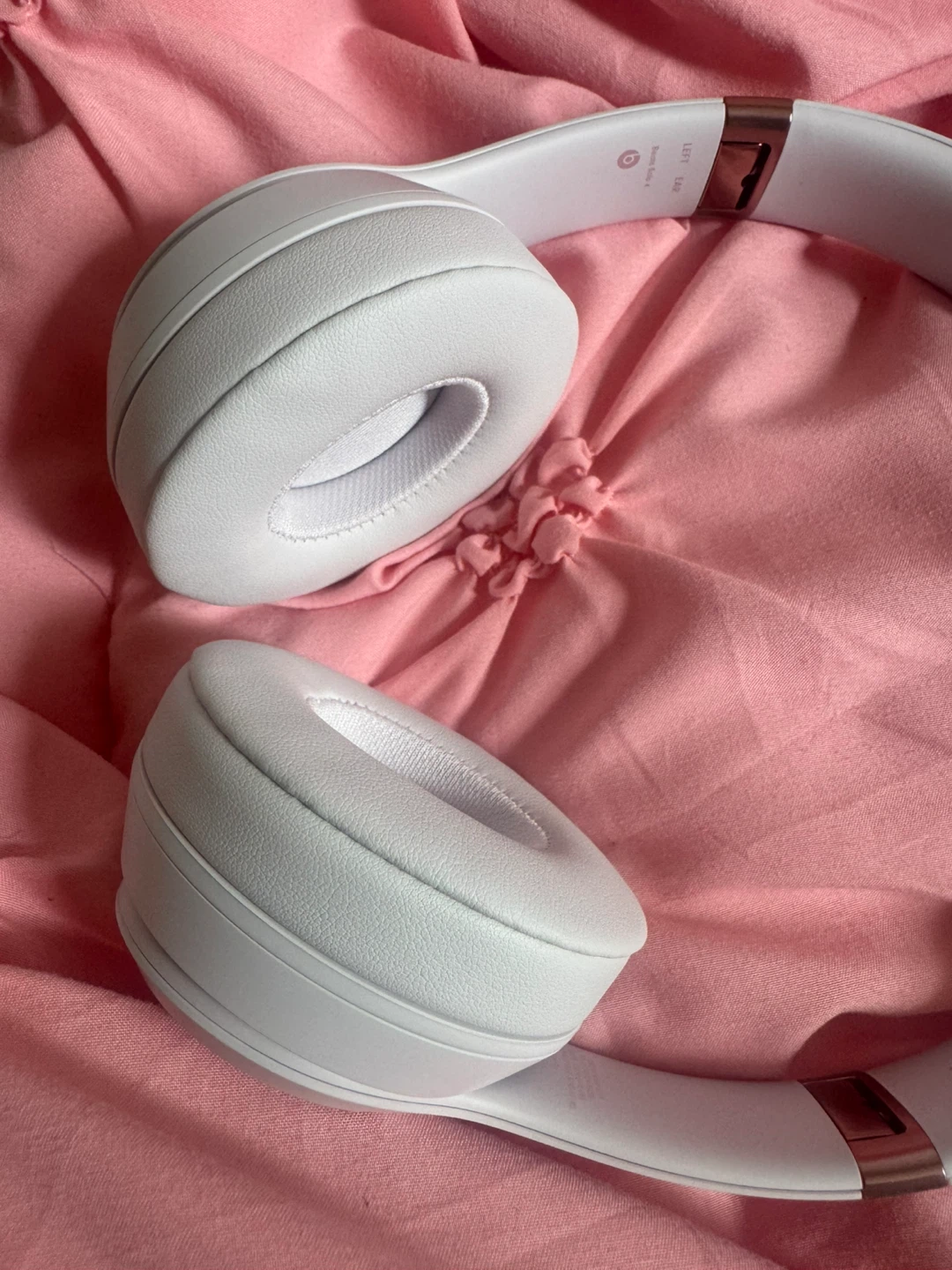 Brand New Beats Solo 4’s Pink/Rose Gold - photo 3