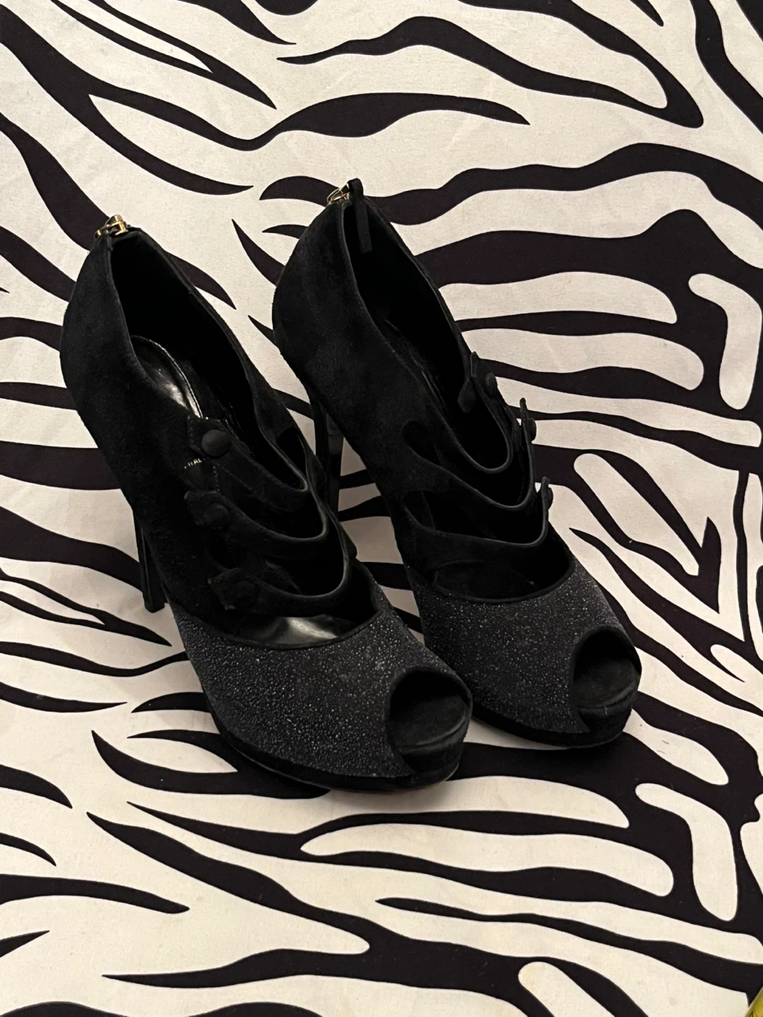 Fendi Victorian Strappy Suede Glitter Black Peep Toe Pumps - photo 2