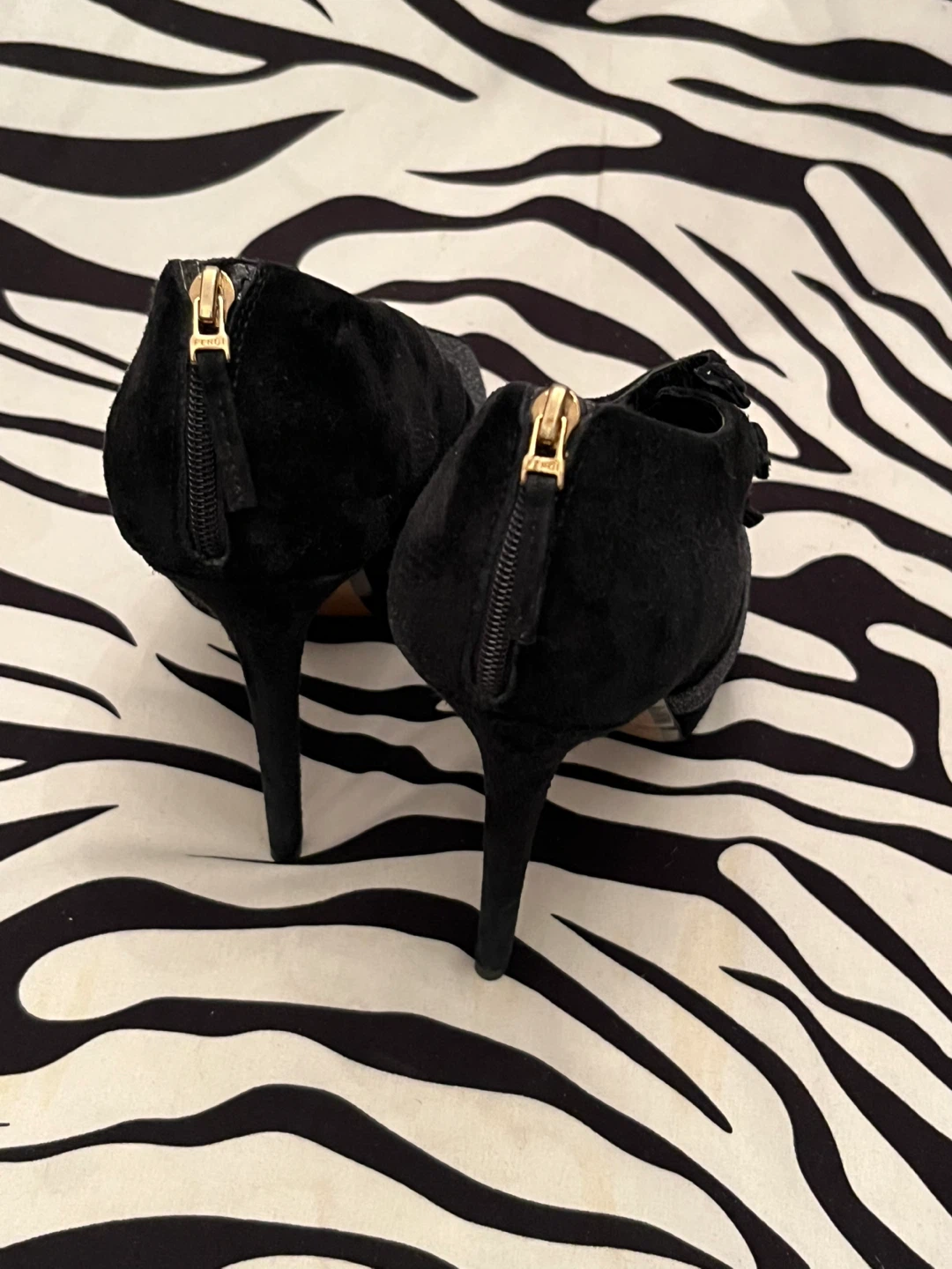 Fendi Victorian Strappy Suede Glitter Black Peep Toe Pumps - photo 5