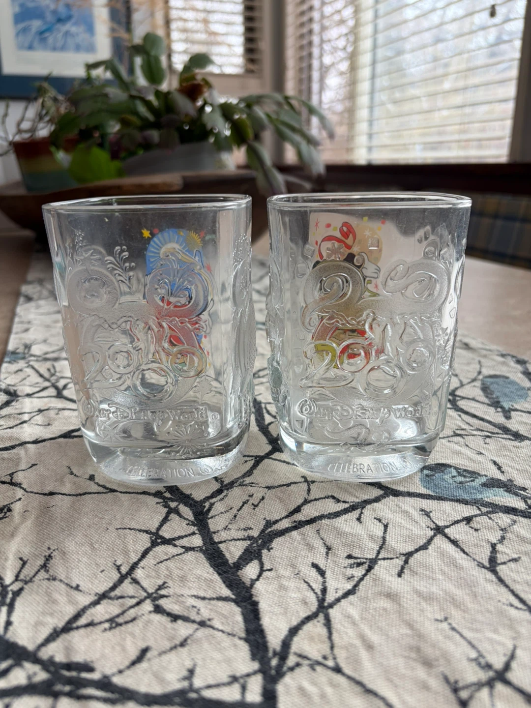 Disney collectible glasses - photo 3