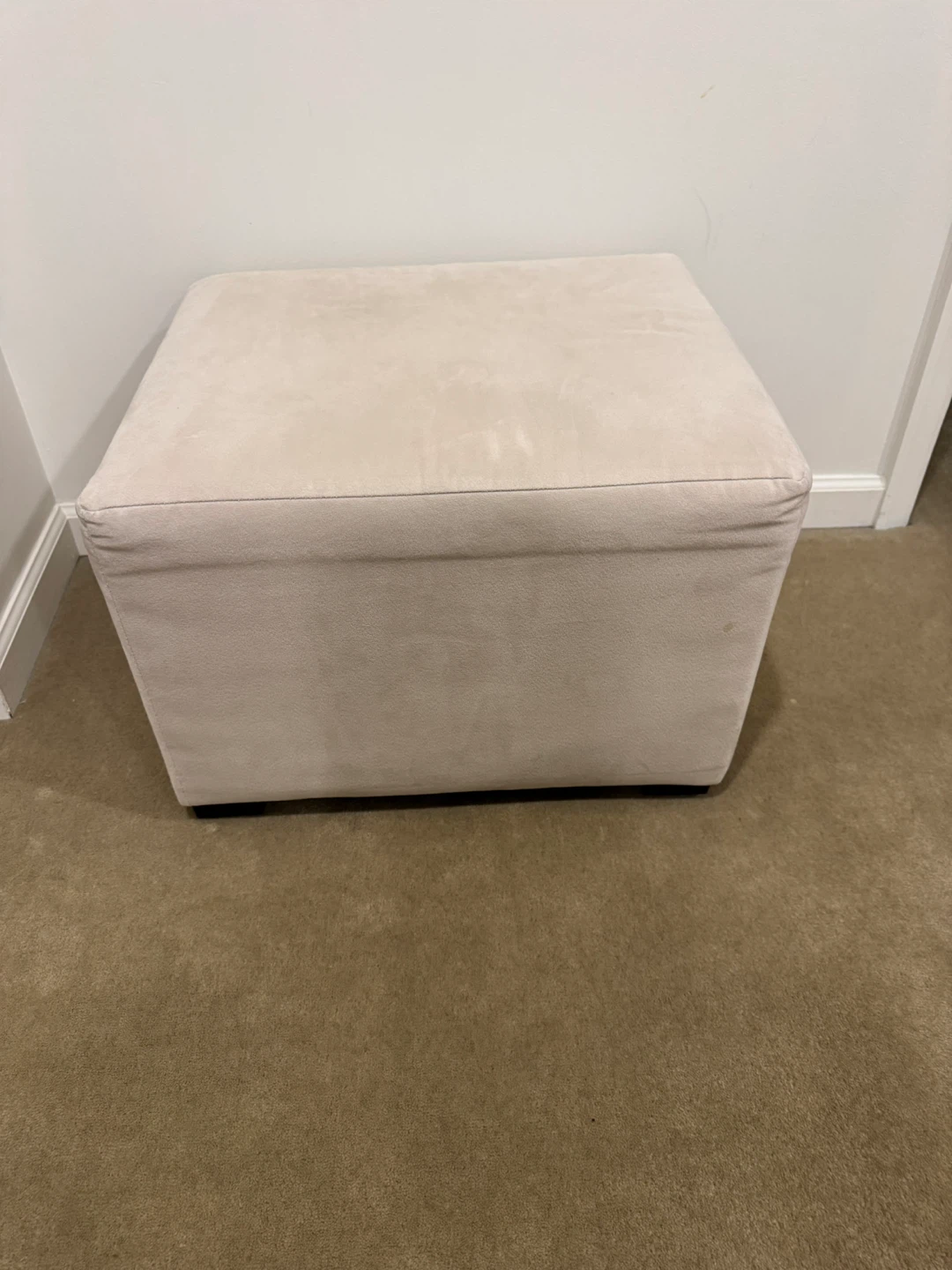 Monte Rocker and matching Ottoman - photo 3