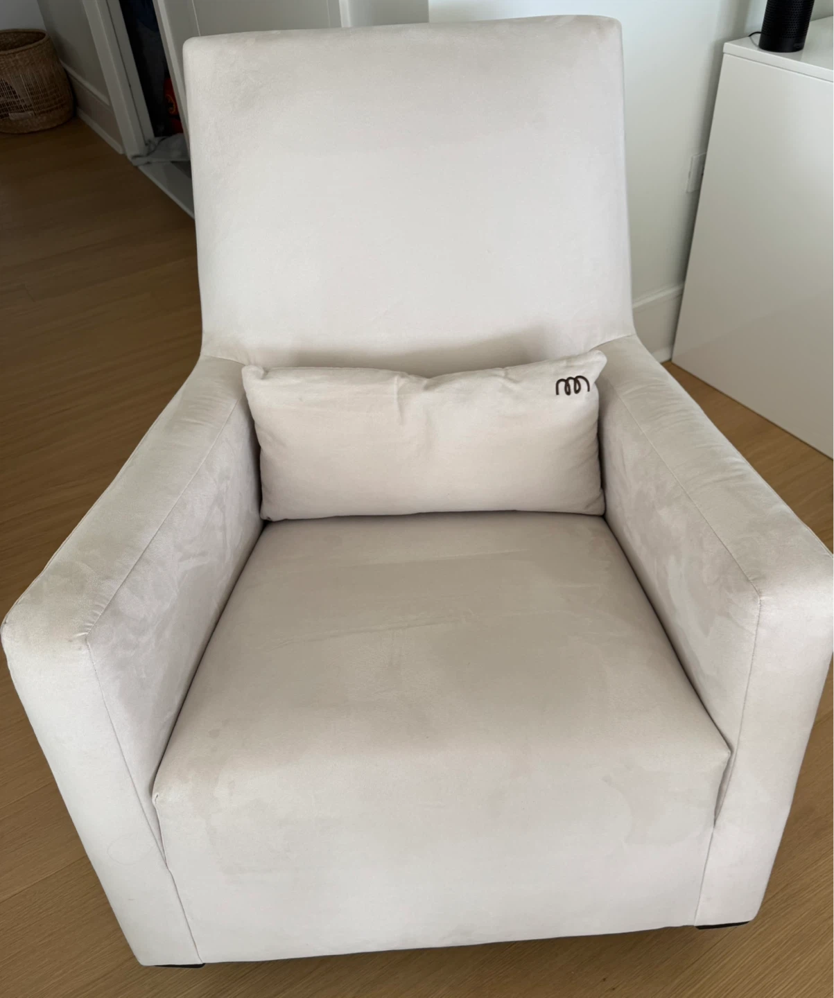 Monte Rocker and matching Ottoman