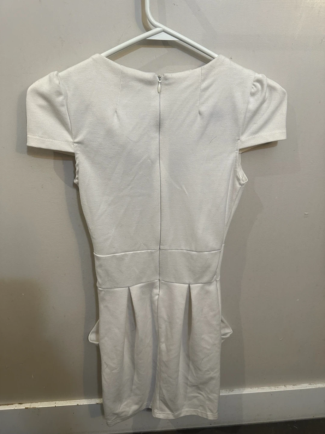 Lioness White Dress Size 6 - photo 3