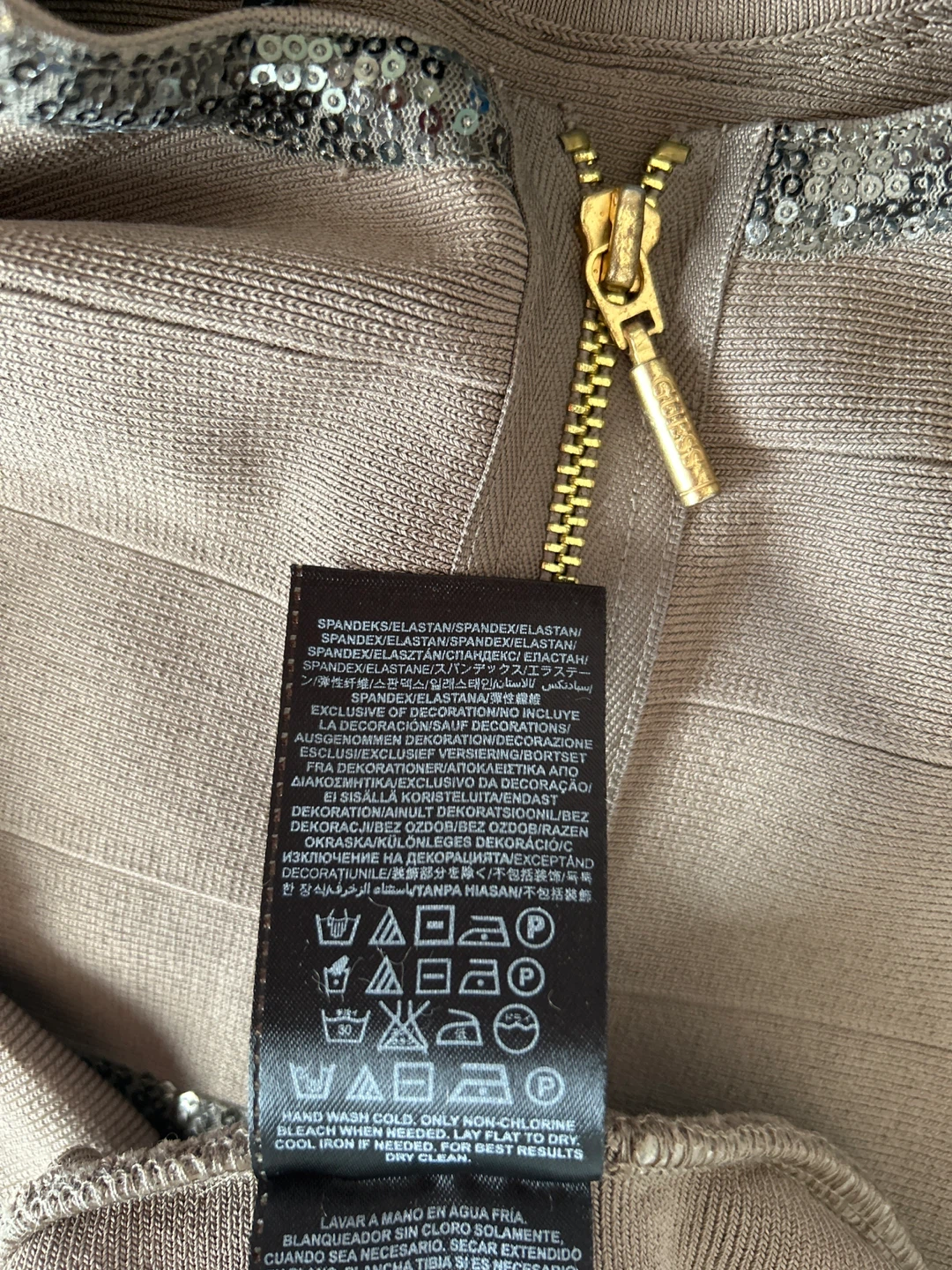 Guess taupe bodycon dress - photo 4
