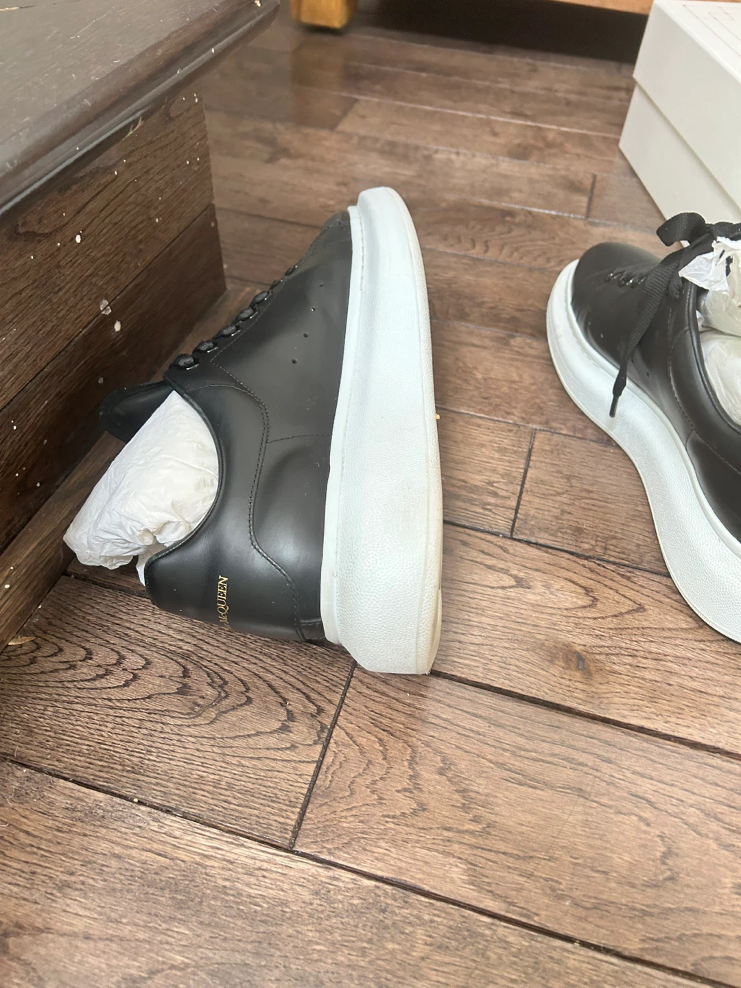 Alexander McQueen Black Leather Larry Sneakers - Size 40 - photo 3