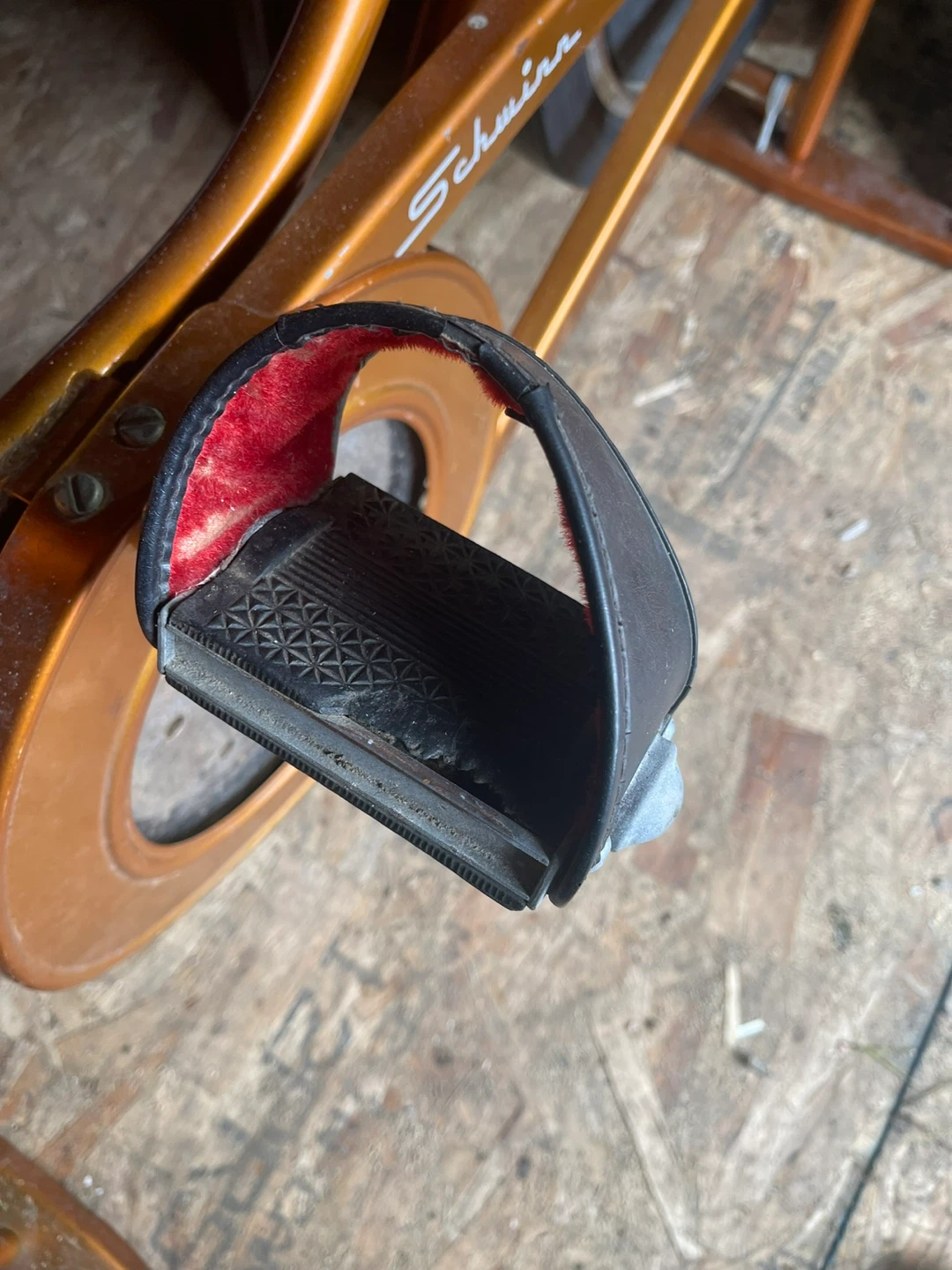 Vintage 1972 Schwinn Exerciser Stationary Bike - photo 3