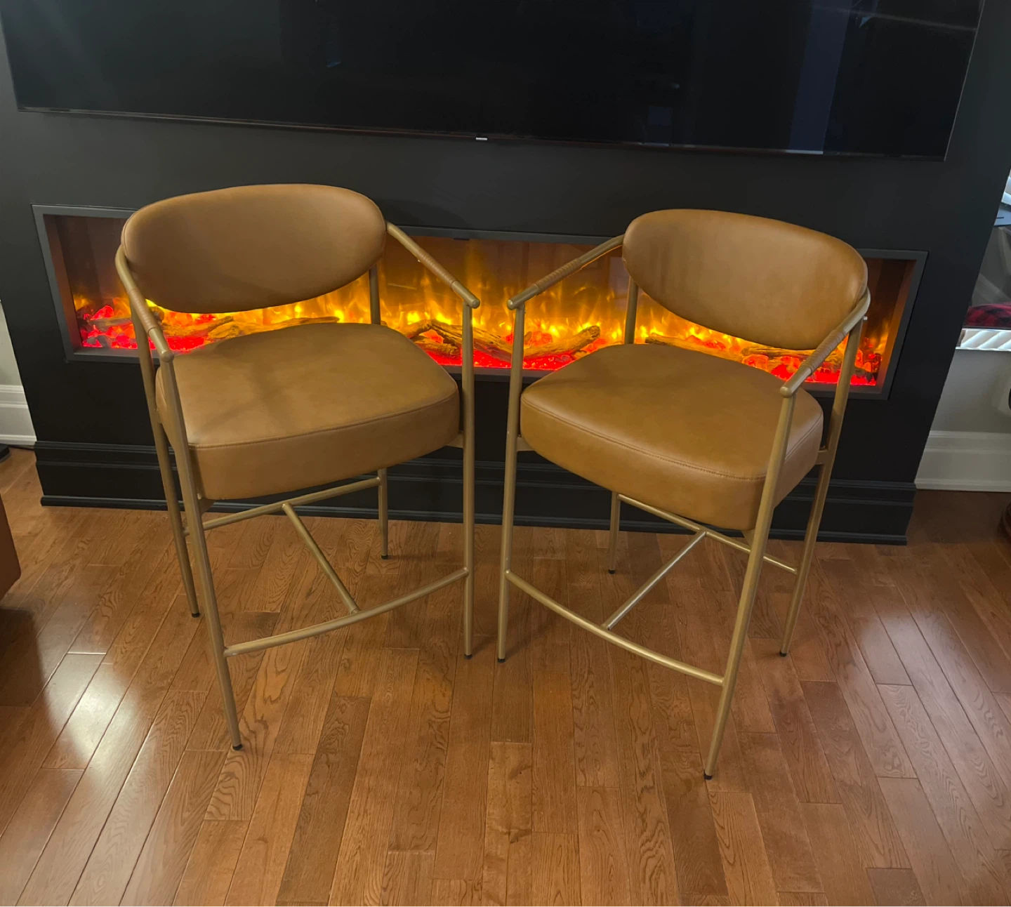Set of 2 Tan Faux Leather Bar Stools with Gold Metal Legs - photo 3