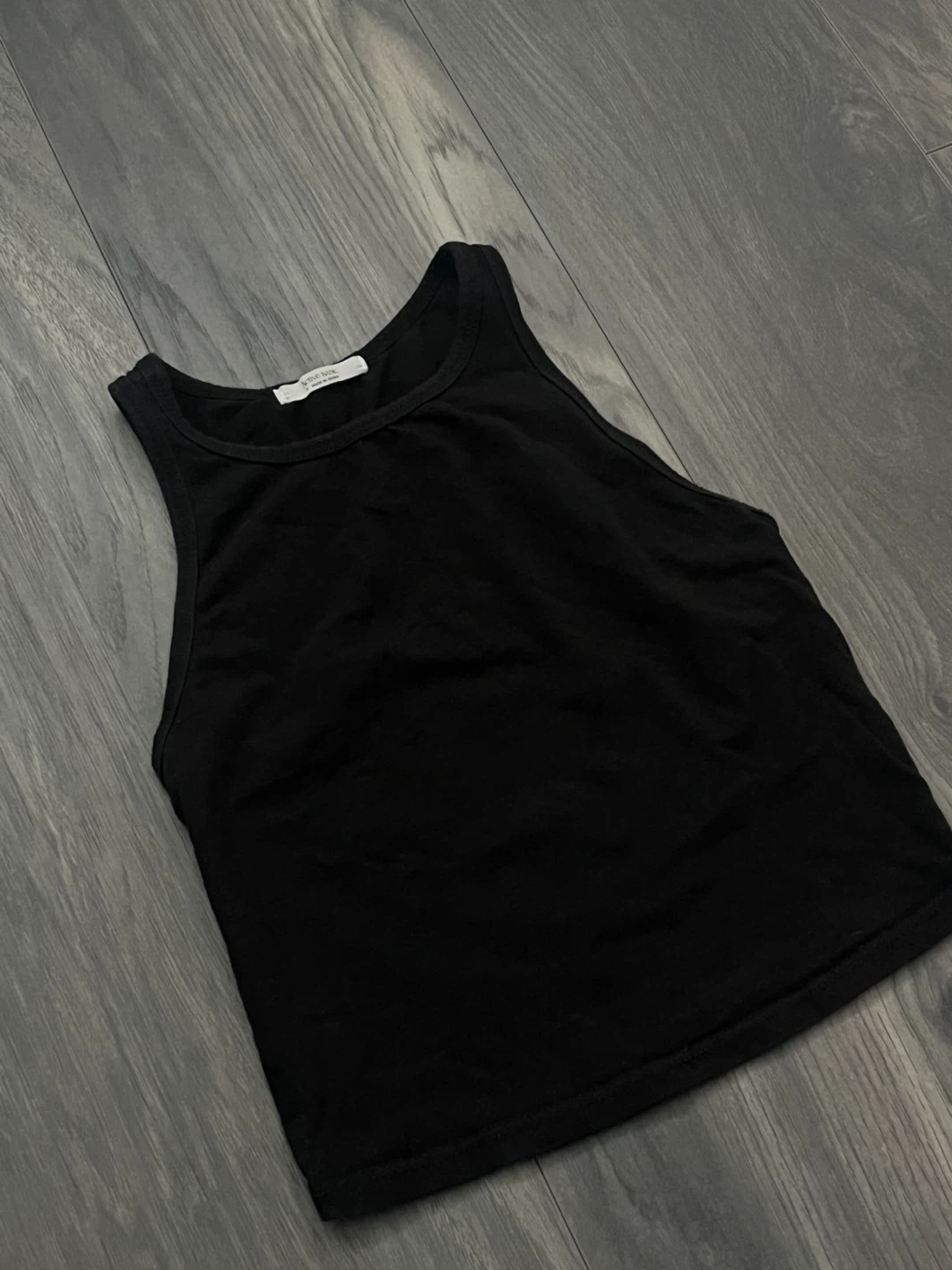 Classic Black Cropped Tank Top | Women - photo 2