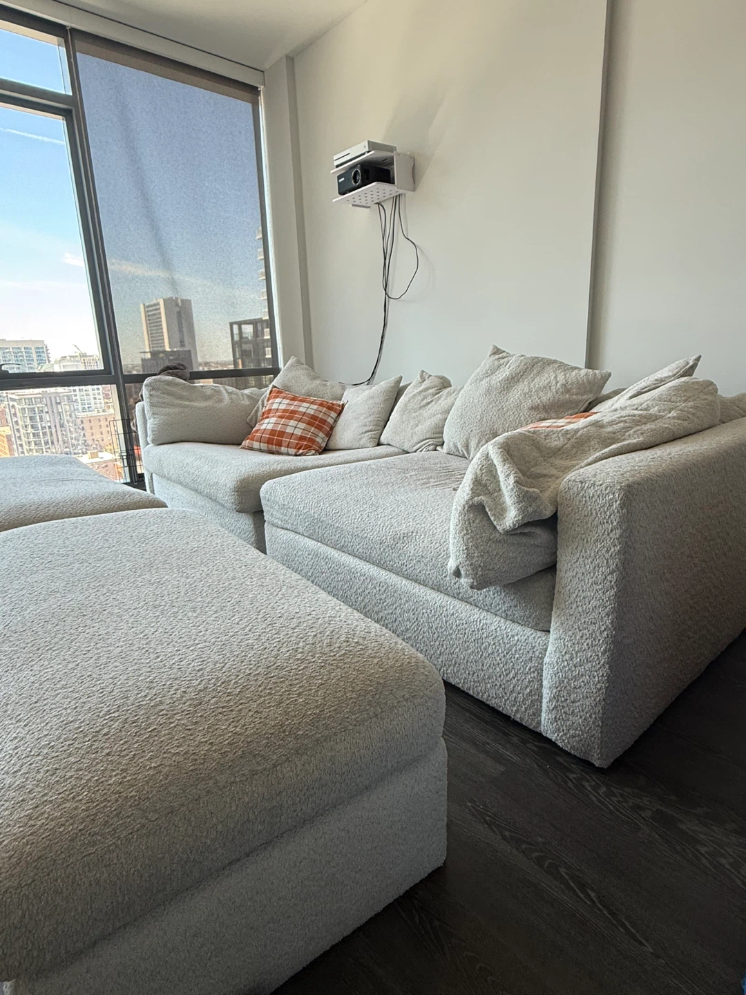 White Boucle Sectional Sofa with Ottoman - photo 5