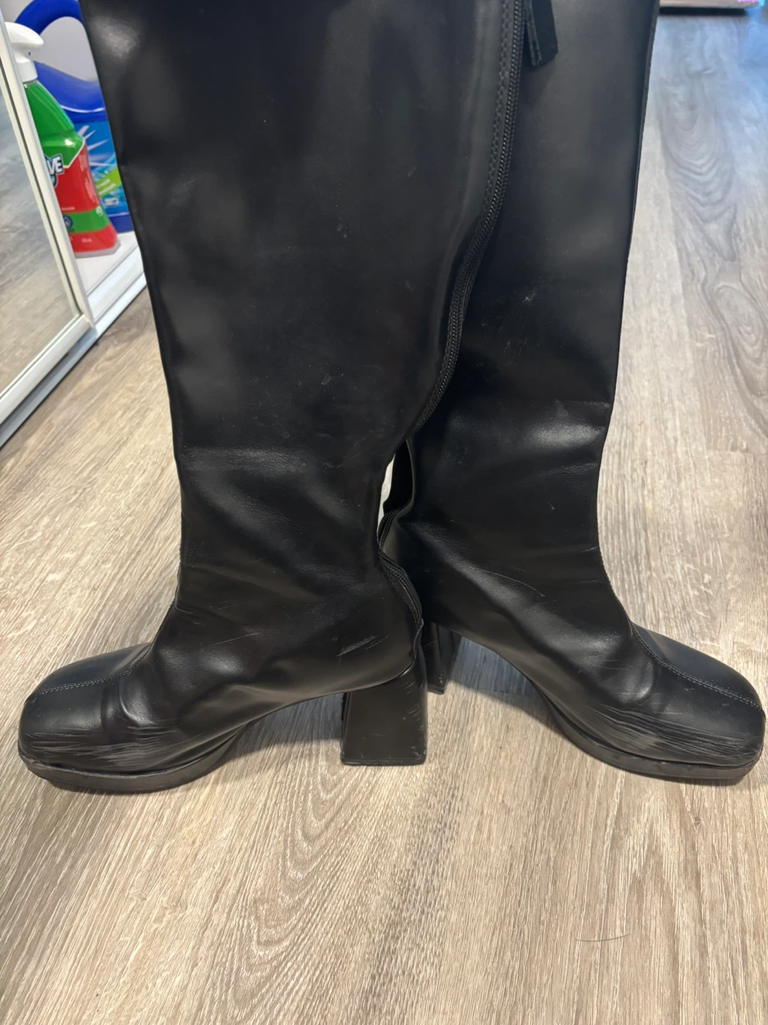 Black Knee-High Platform Boots - photo 4