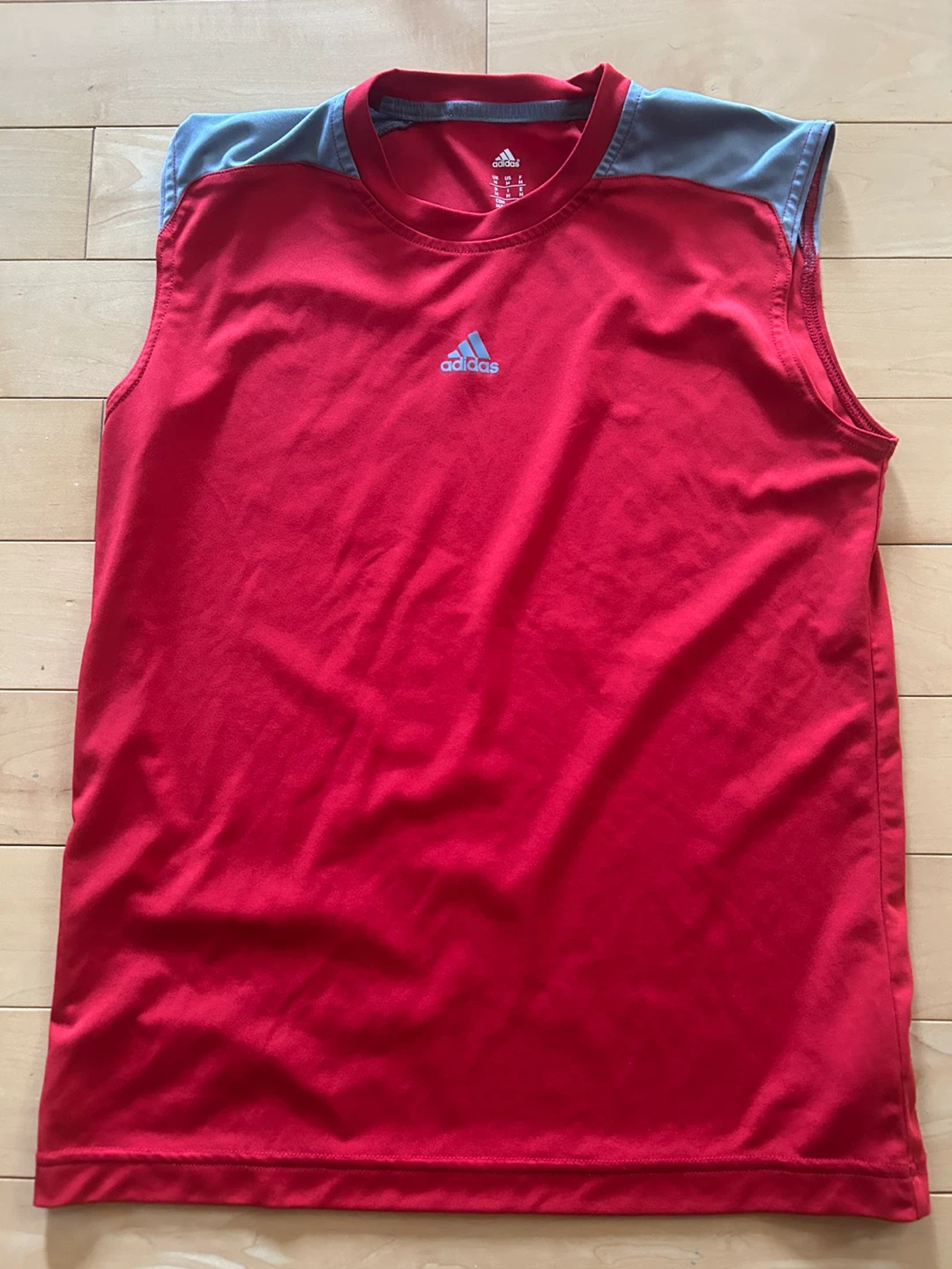 Adidas Sleeveless T-Shirt Red Size Medium