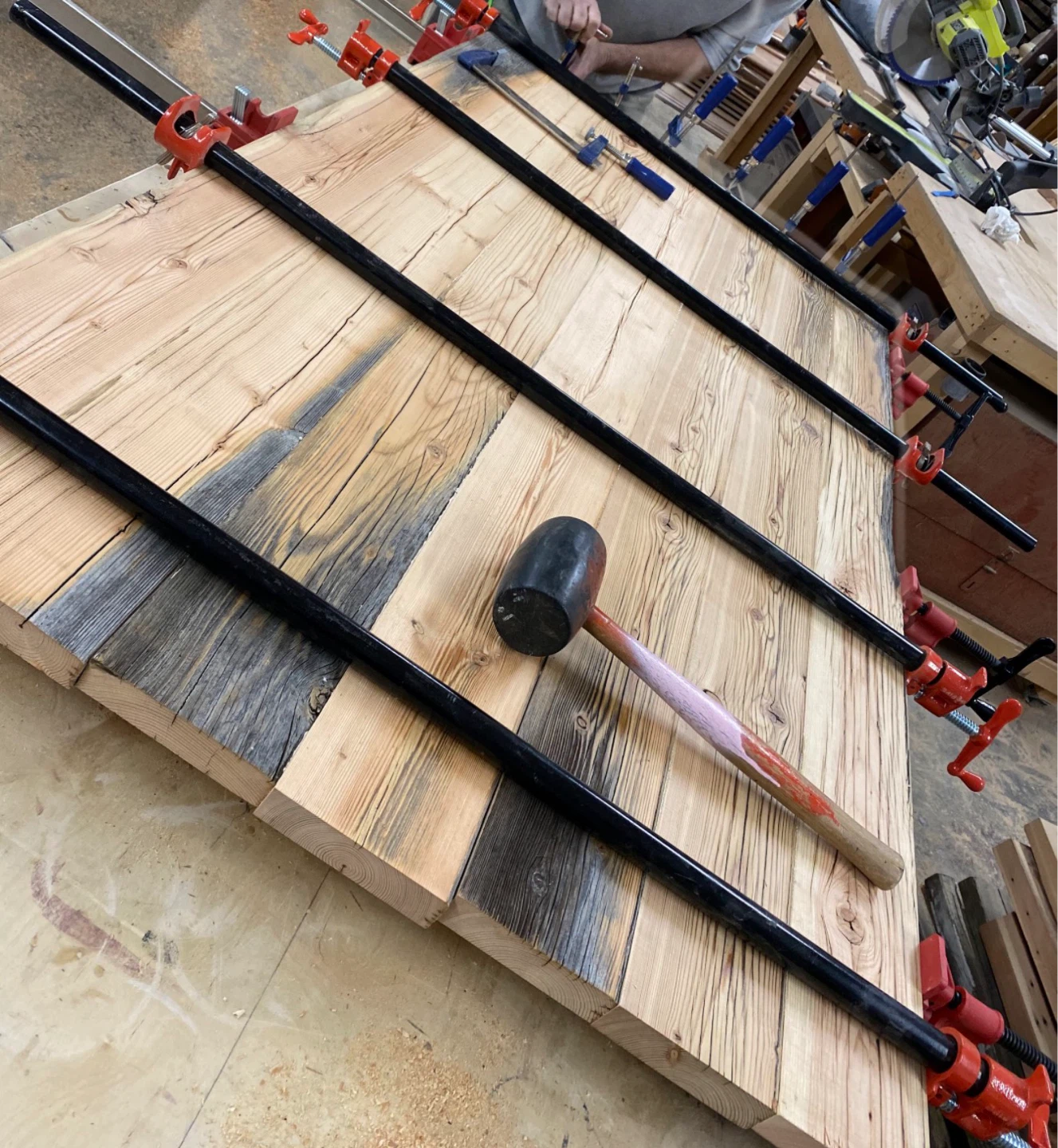 Custom Mobile Kitchen Island – Reclaimed Barn Wood Top - photo 3