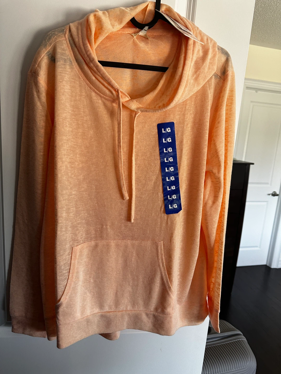 Weatherproof Lightweight Hoodie Peach Size 🌱 L