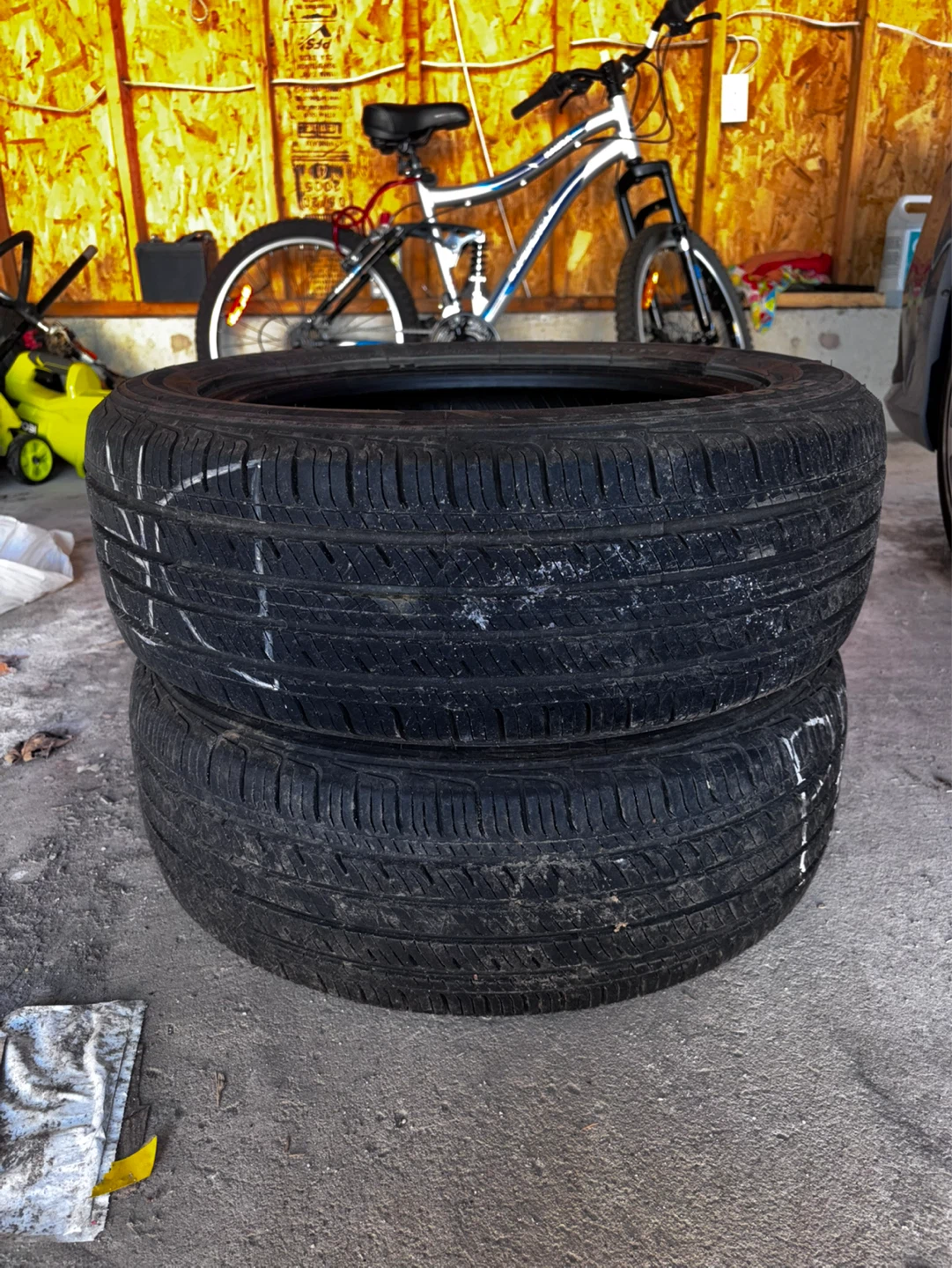 Set of 4 All season Tires
