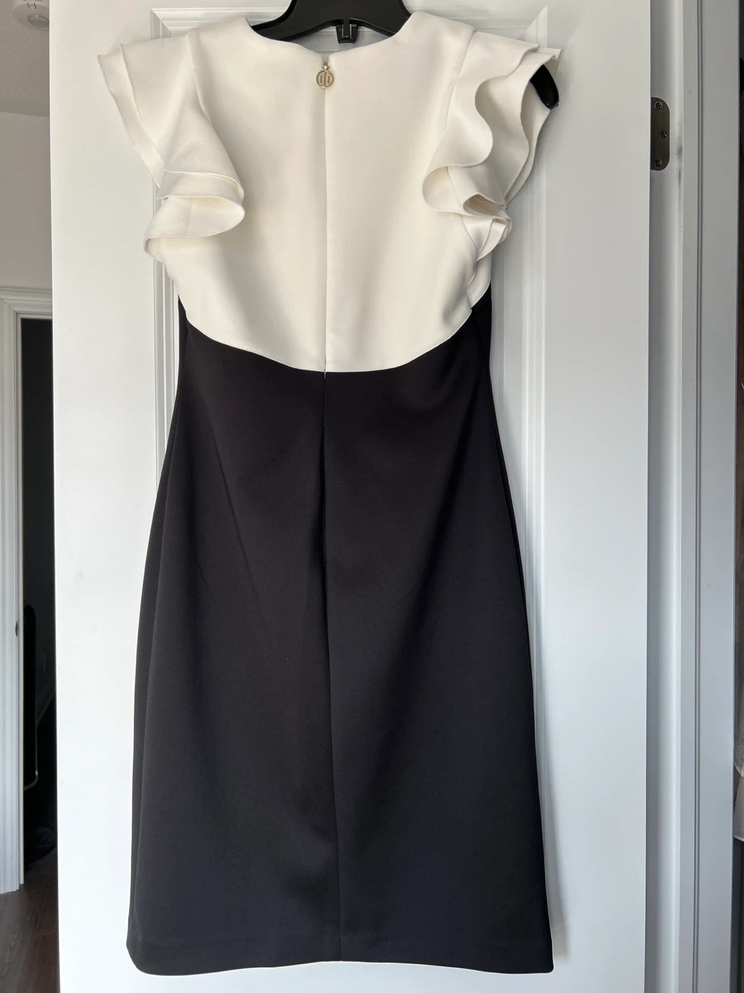 Tommy Hilfiger white and black dress - photo 2
