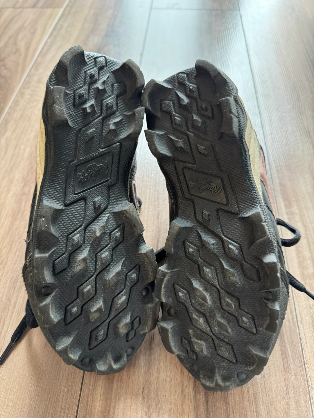 GUC Kids Size 1 Baseball Cleats - photo 3