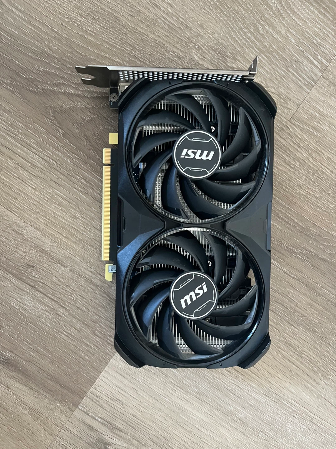 MSI 4060 VENTUS 2X BLACK 8G OC - photo 2