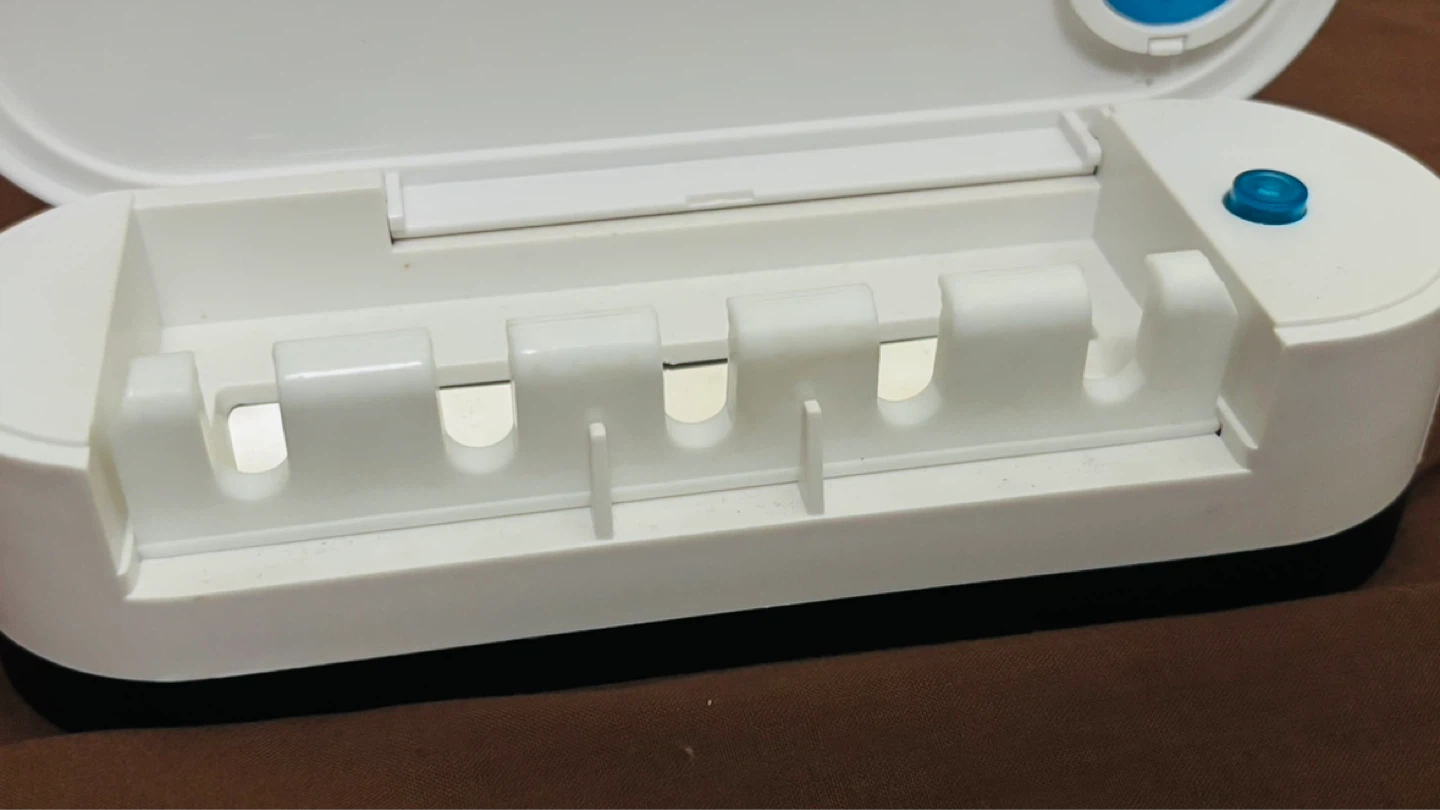 🌱 NEW Wall-Mount Multiple Toothbrush Holder Sterilizer - photo 4