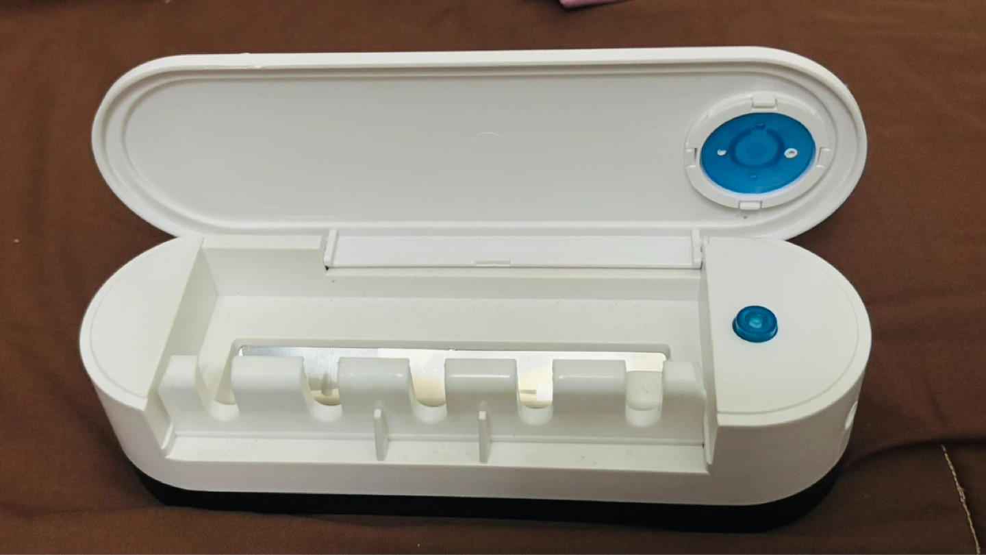 🌱 NEW Wall-Mount Multiple Toothbrush Holder Sterilizer - photo 3