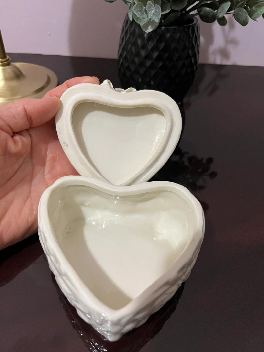 White Heart Trinket Box with Rose Design🌱 - photo 5