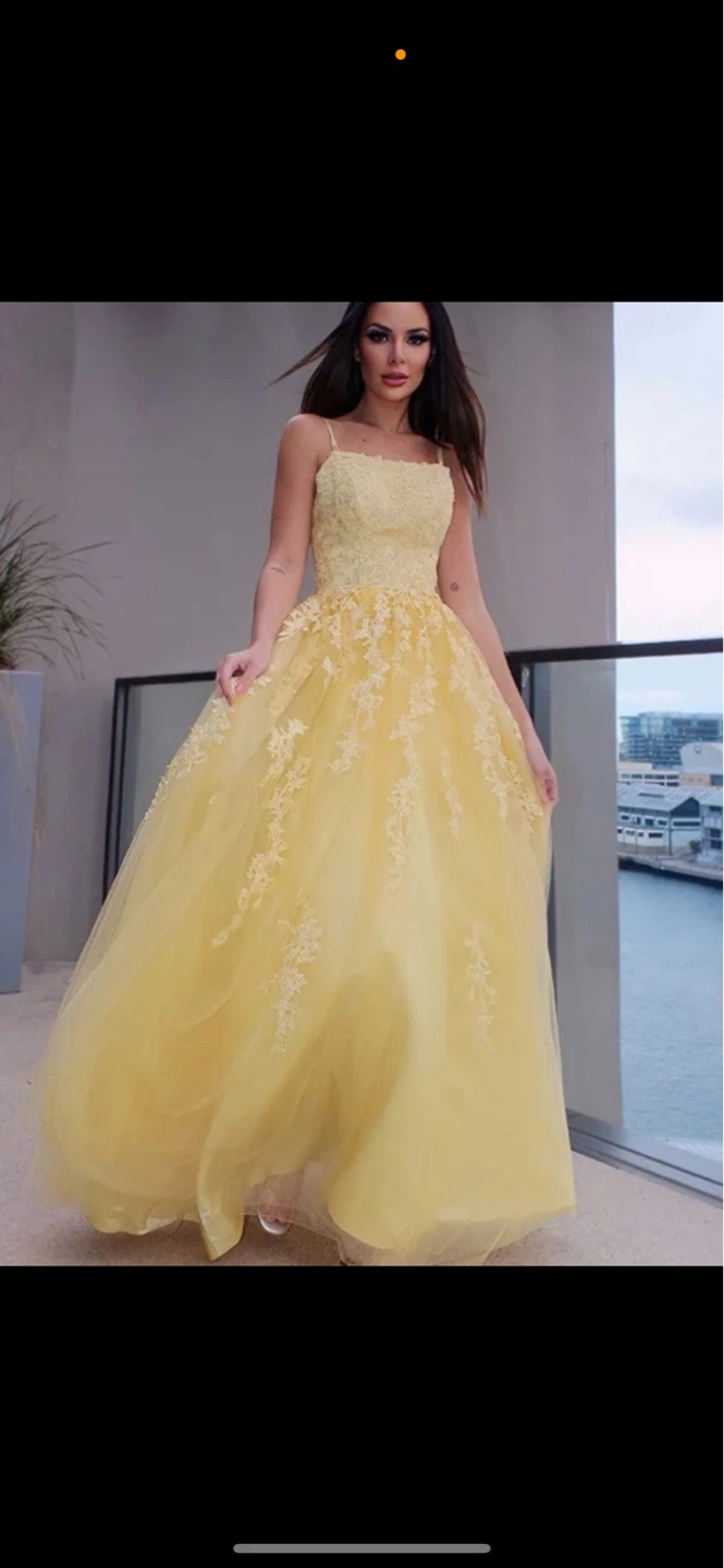 Women's Lace Tulle Formal Dress - photo 2