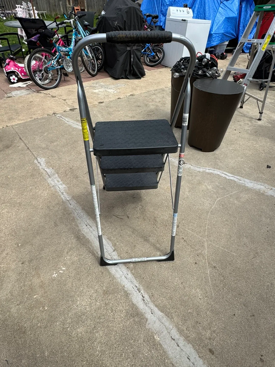 Cosco 3-Step Folding Step Stool Ladder - photo 3