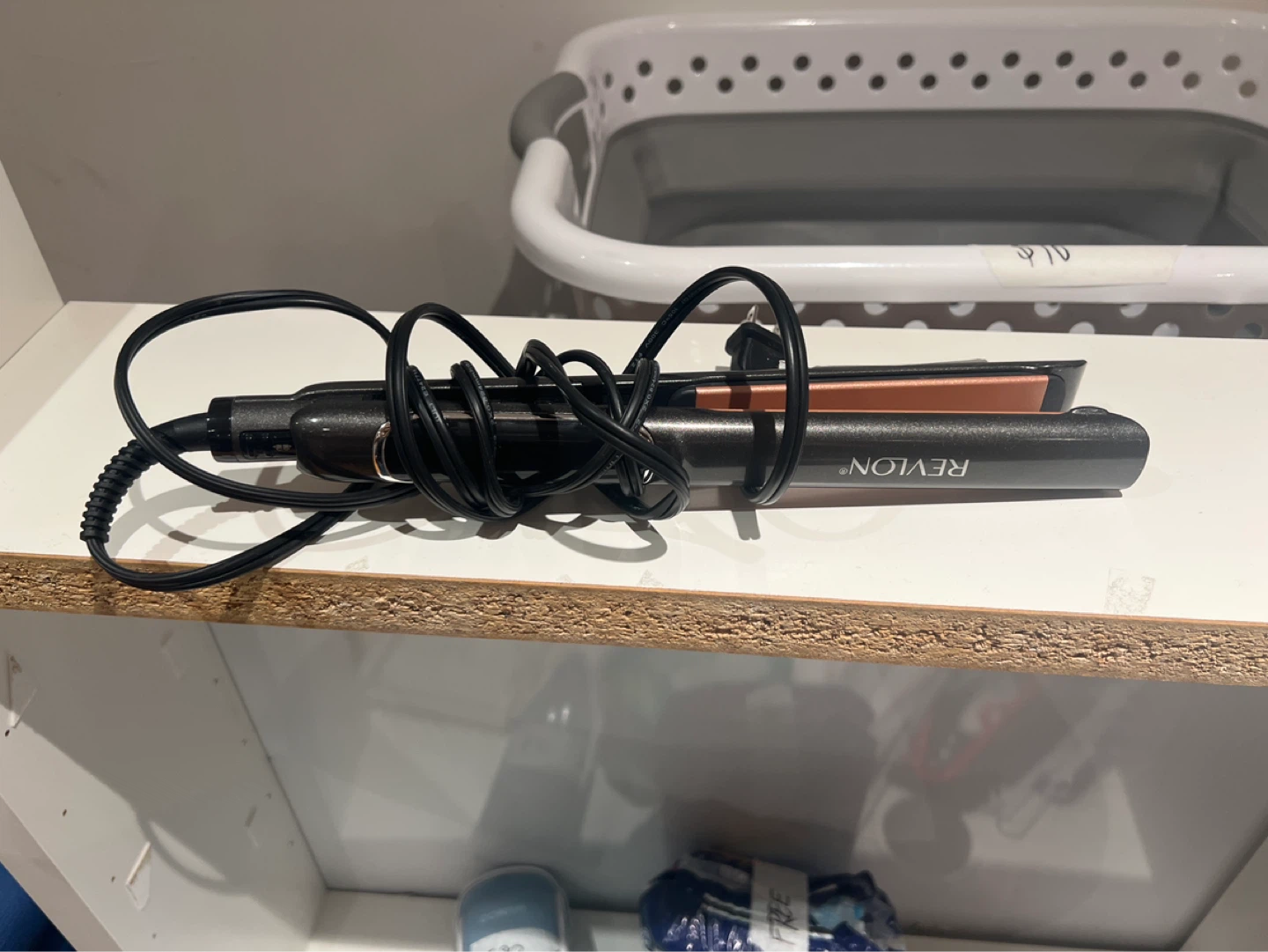 Revlon Flat Iron / Hair straightener