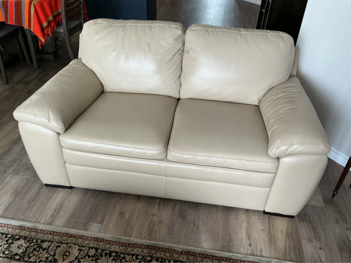 SORRENTO COUCH AND LOVESEAT - photo 2