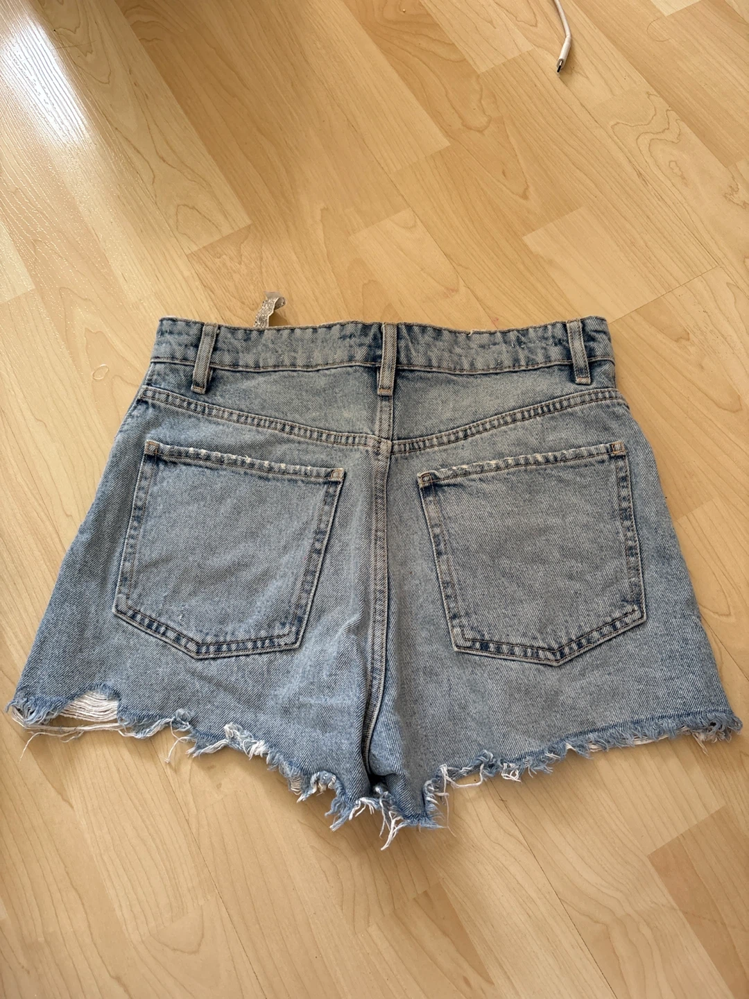 ZARA Denim Shorts - Size 4 - photo 2