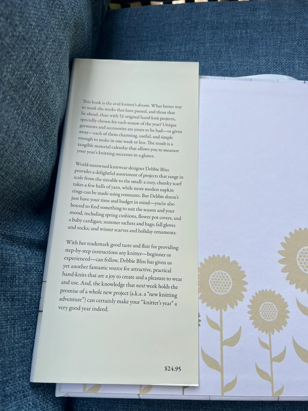 The Knitter's Year by Debbie Bliss - photo 2