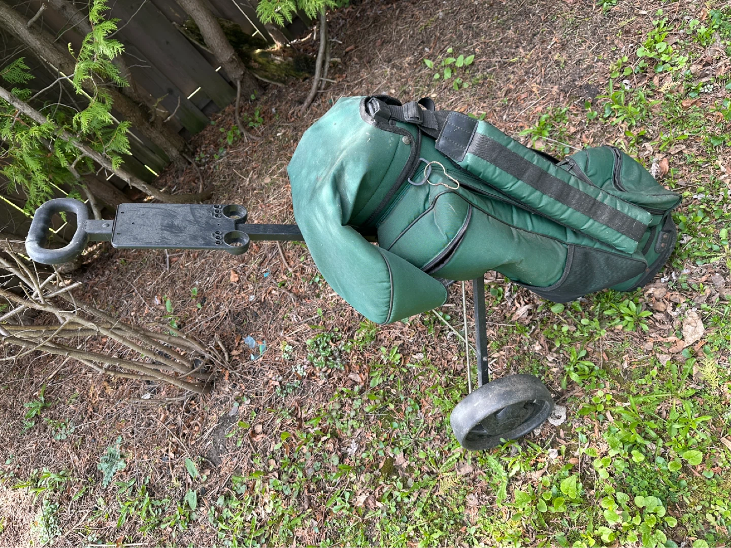 Green Golf Bag with Pull Cart