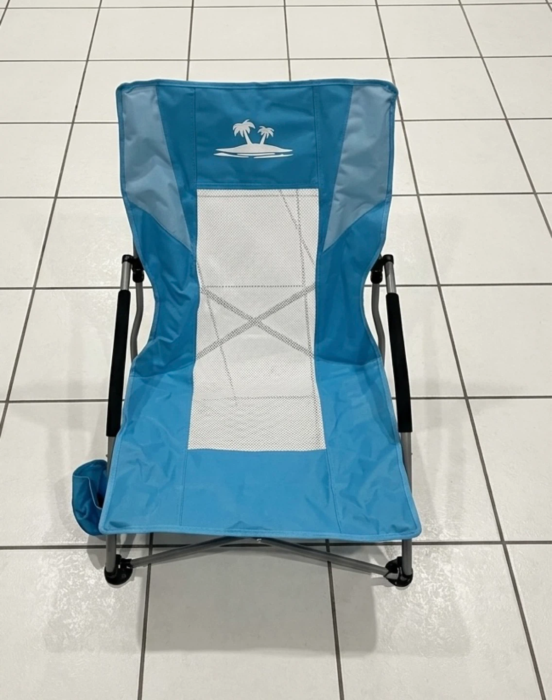 Kitcwiz Folding Beach Chair with Detachable Umbrella