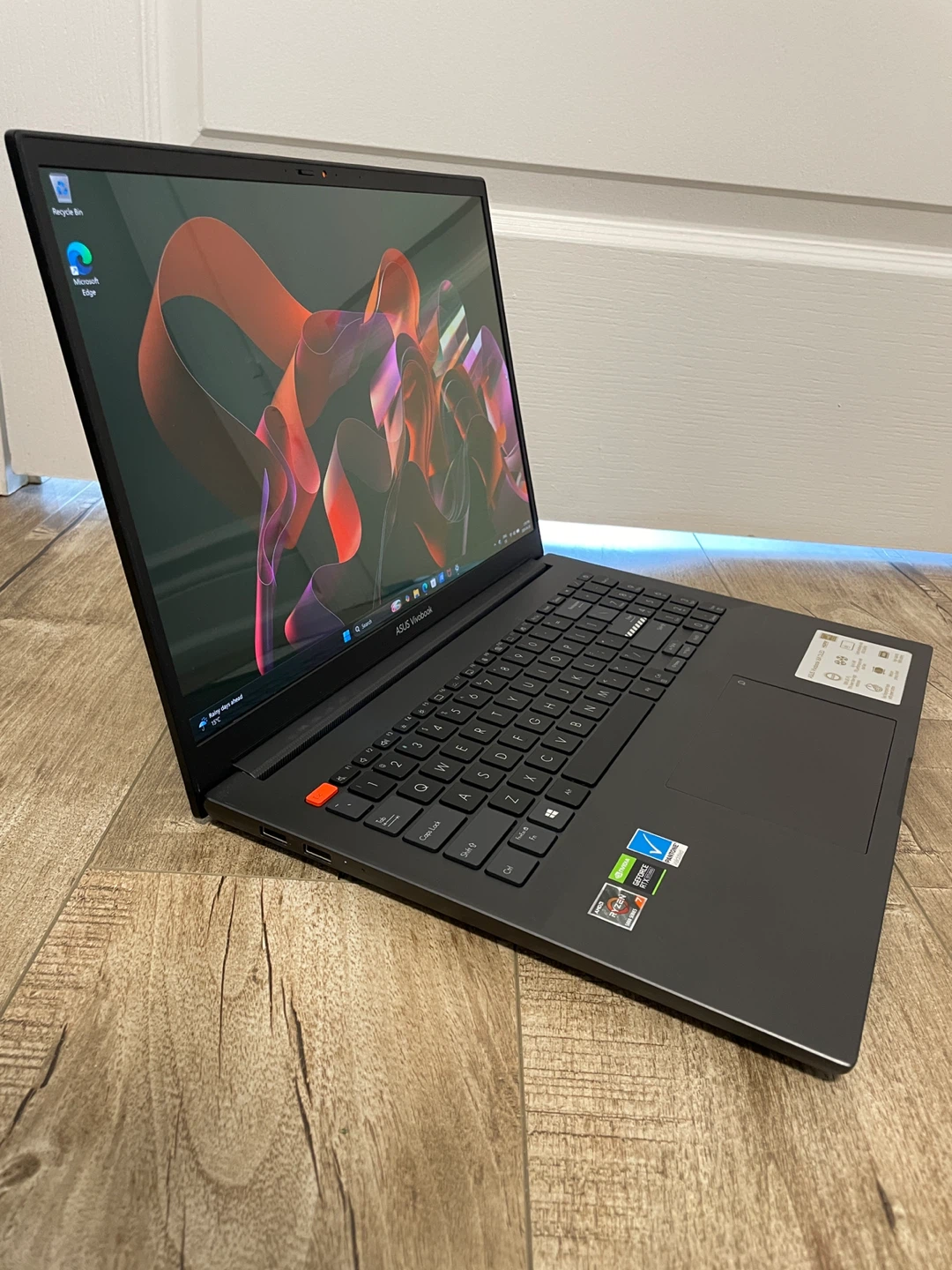 ASUS Vivobook Pro 16X OLED (M7600Q) - IGNORE LOWBALL OFFER ⚠️ - photo 2