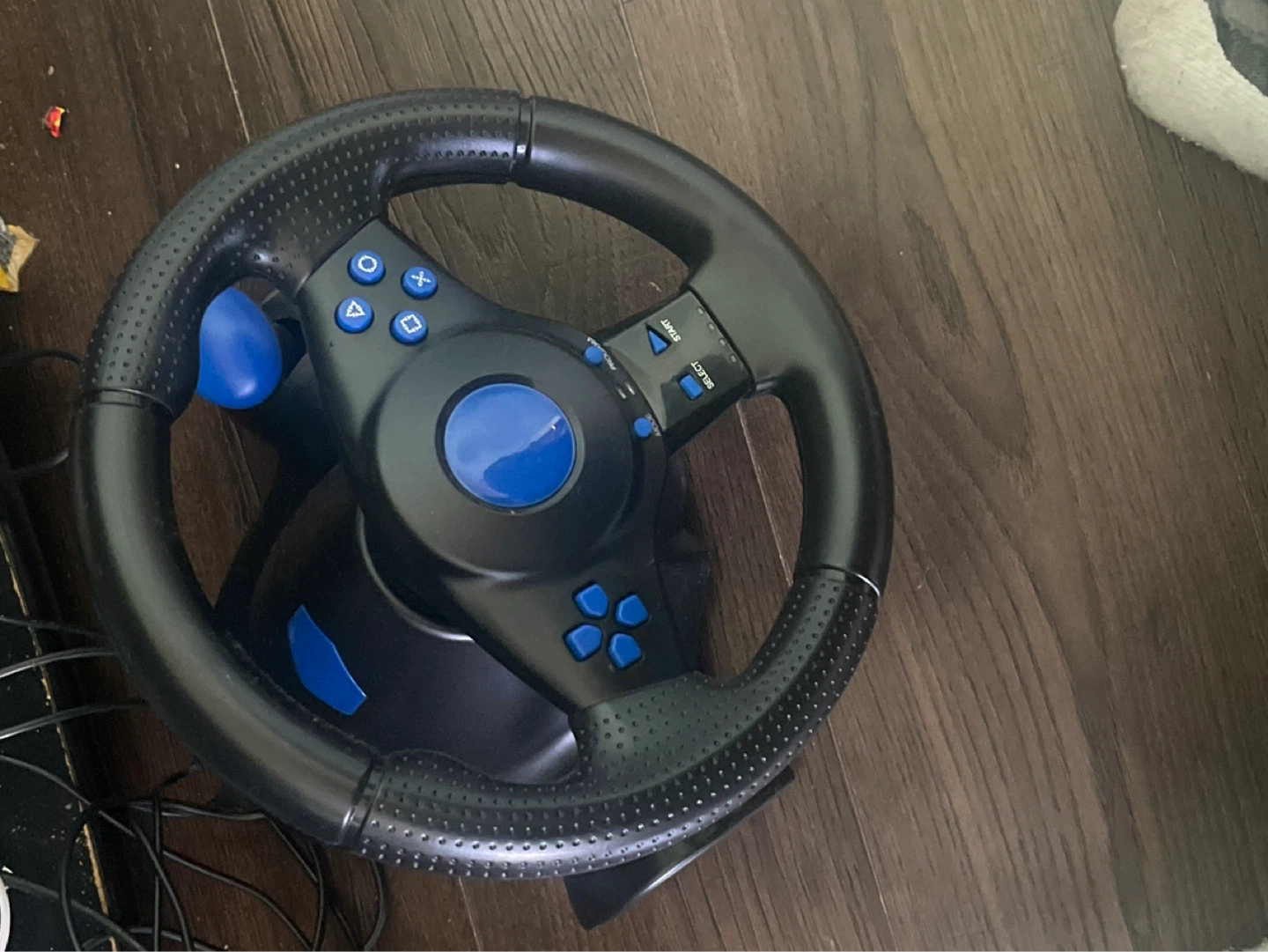 PlayStation 4 Bundle: Console, 3 Controllers, and Steering Wheel - photo 2