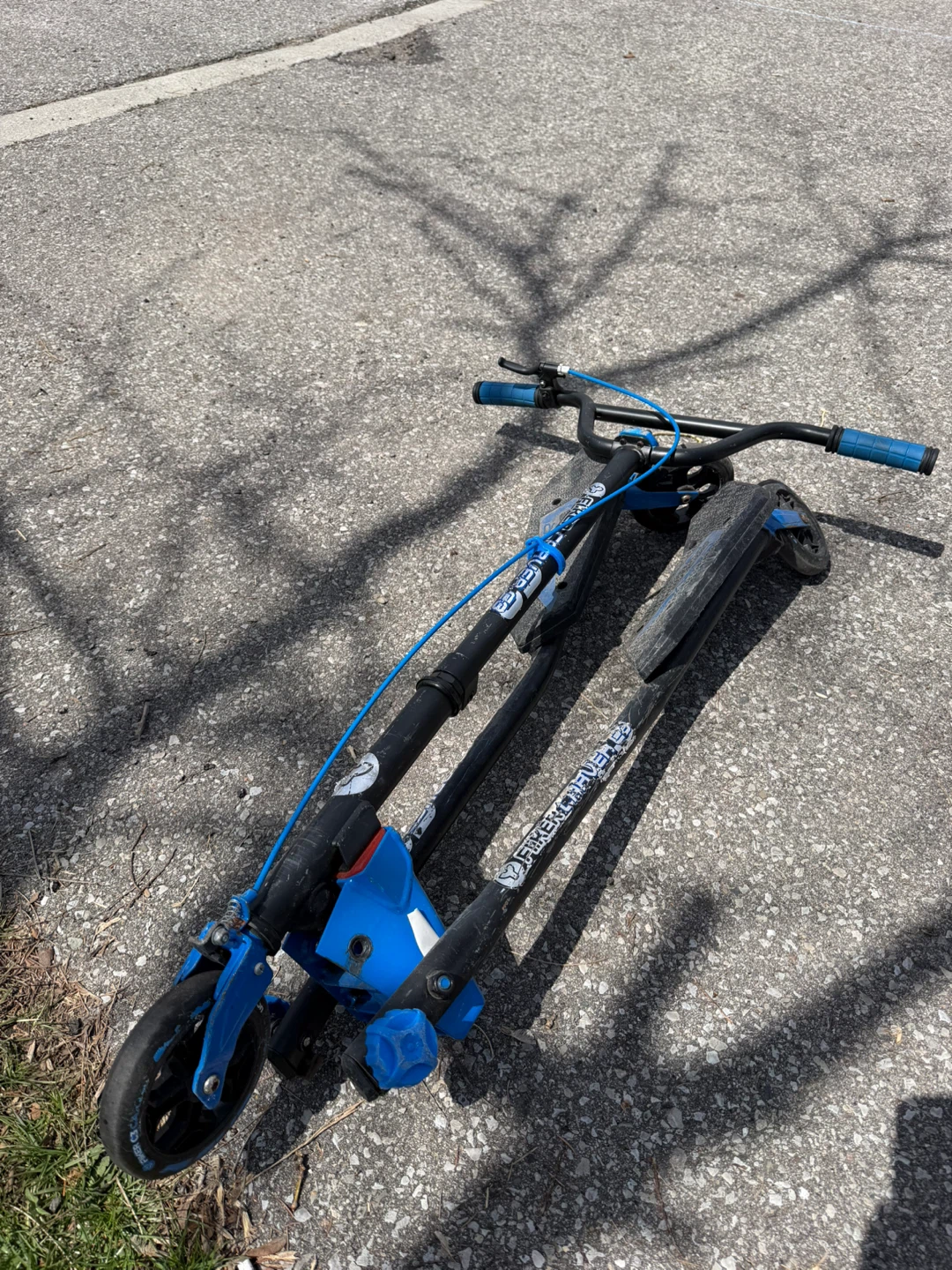 Yvolution Y Fliker A5 Air Scooter - photo 2
