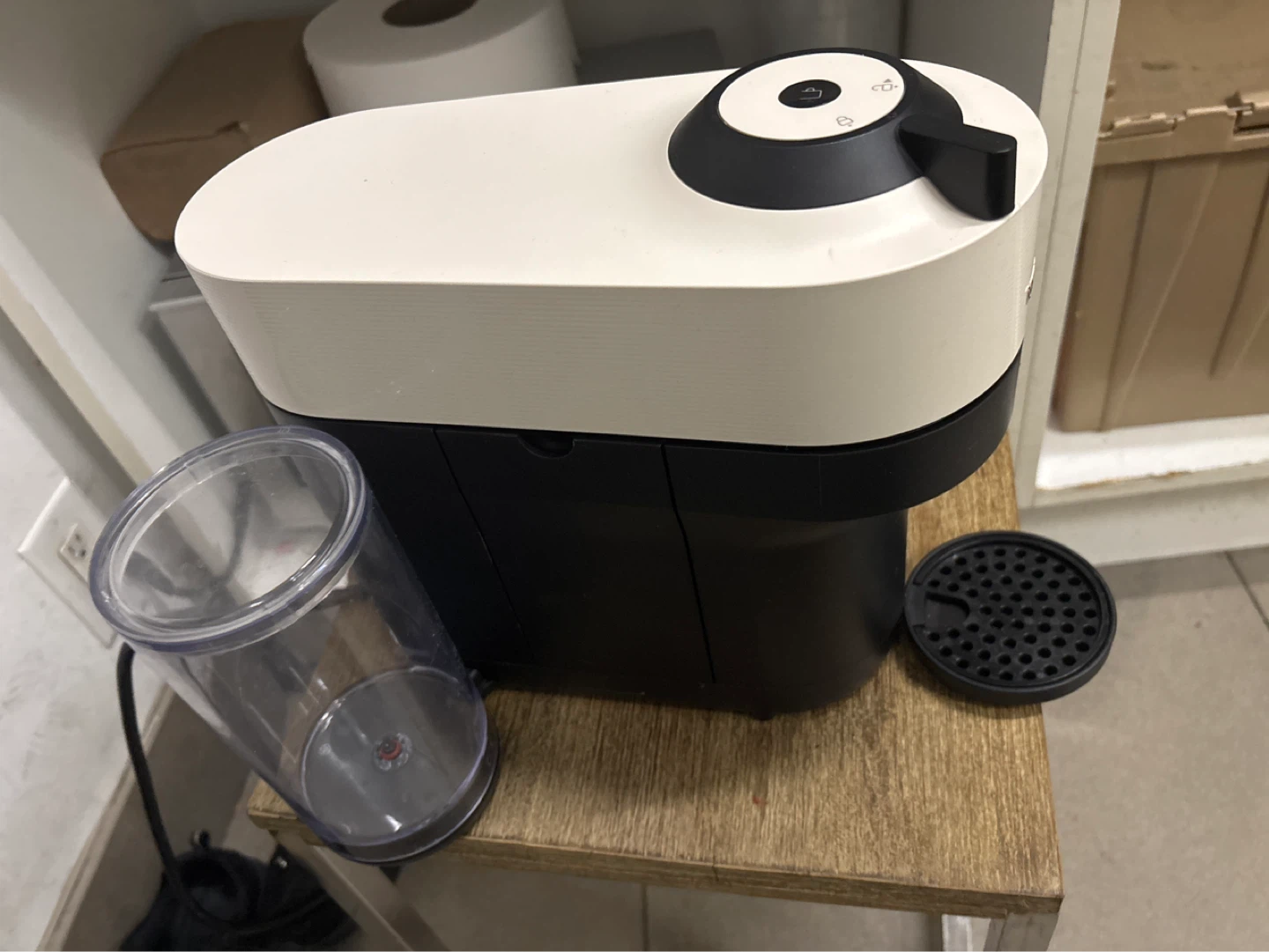 Nespresso Essenza Mini Coffee Machine - photo 2