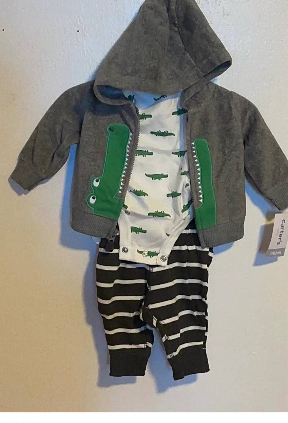 BOYS 3PC HOODIE SUITE (SIZE:NEWBORN)
