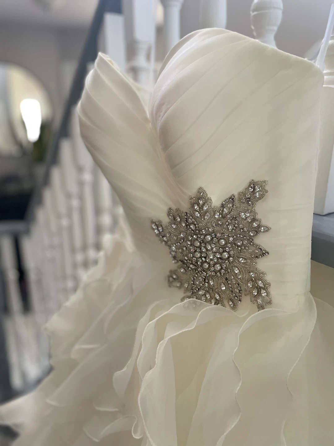 Ivory Strapless Wedding Dress - photo 3