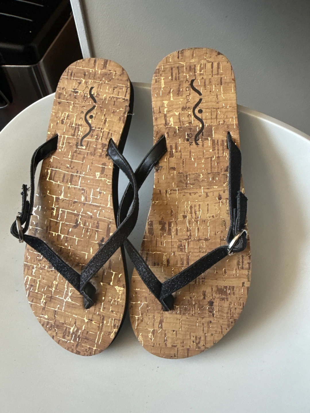 Soma Collection Cork Flip Flops size 5