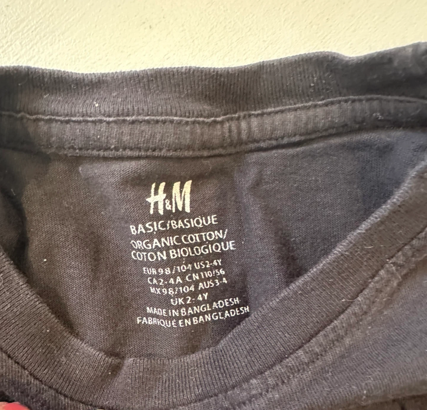 H&M Black Organic Cotton T-Shirt - Size 2-4Y - photo 2