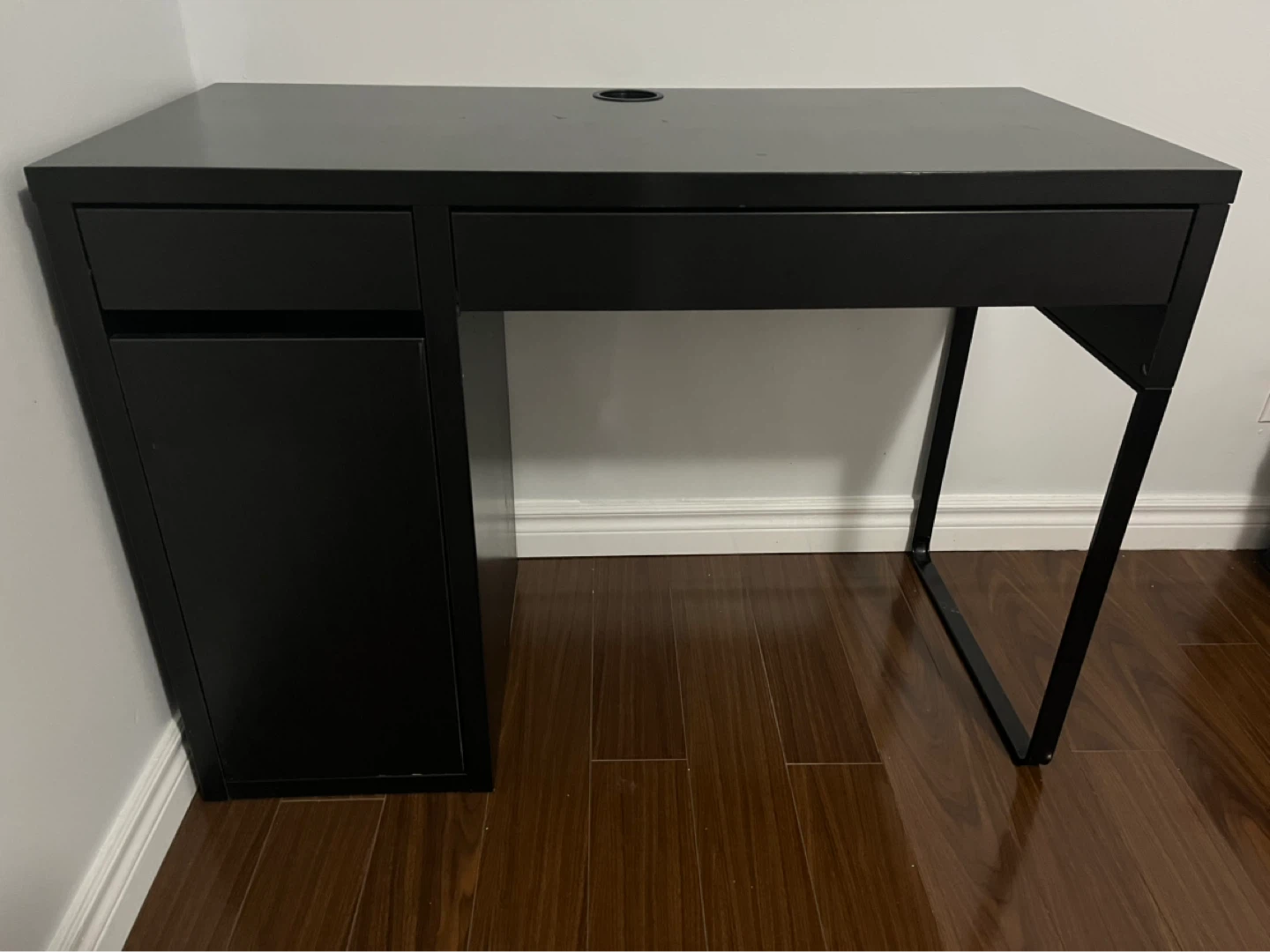 Ikea Table with a Chair - photo 3