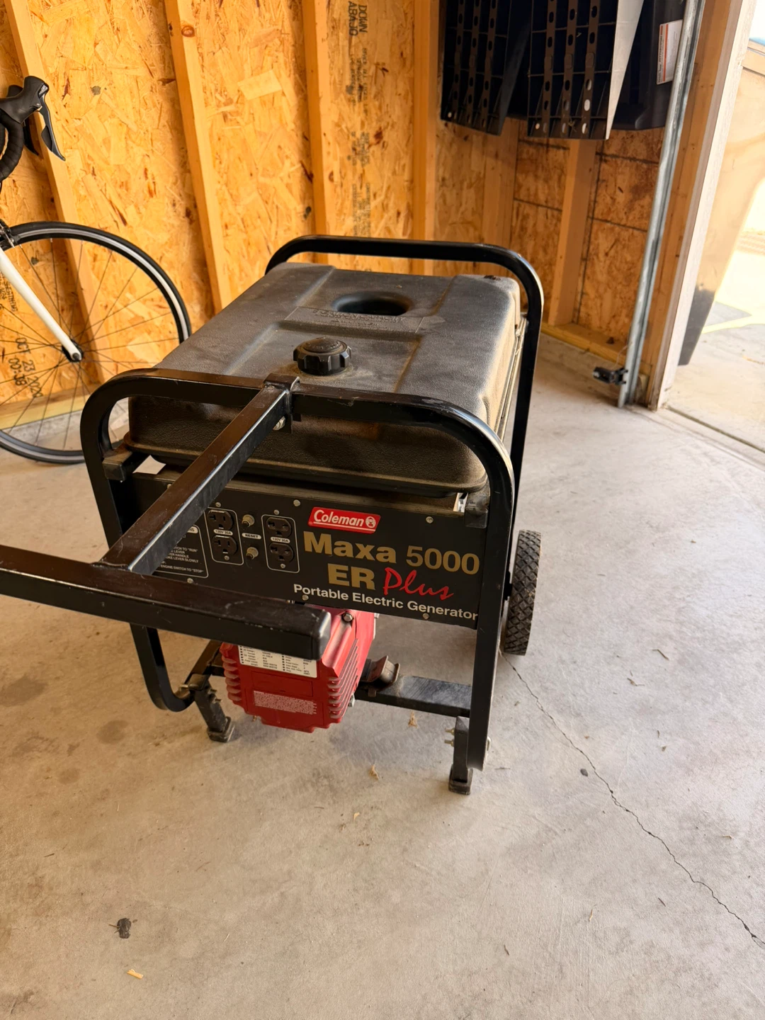 🌱Coleman Maxa 5000 ER Plus Portable Electric Generator - photo 5