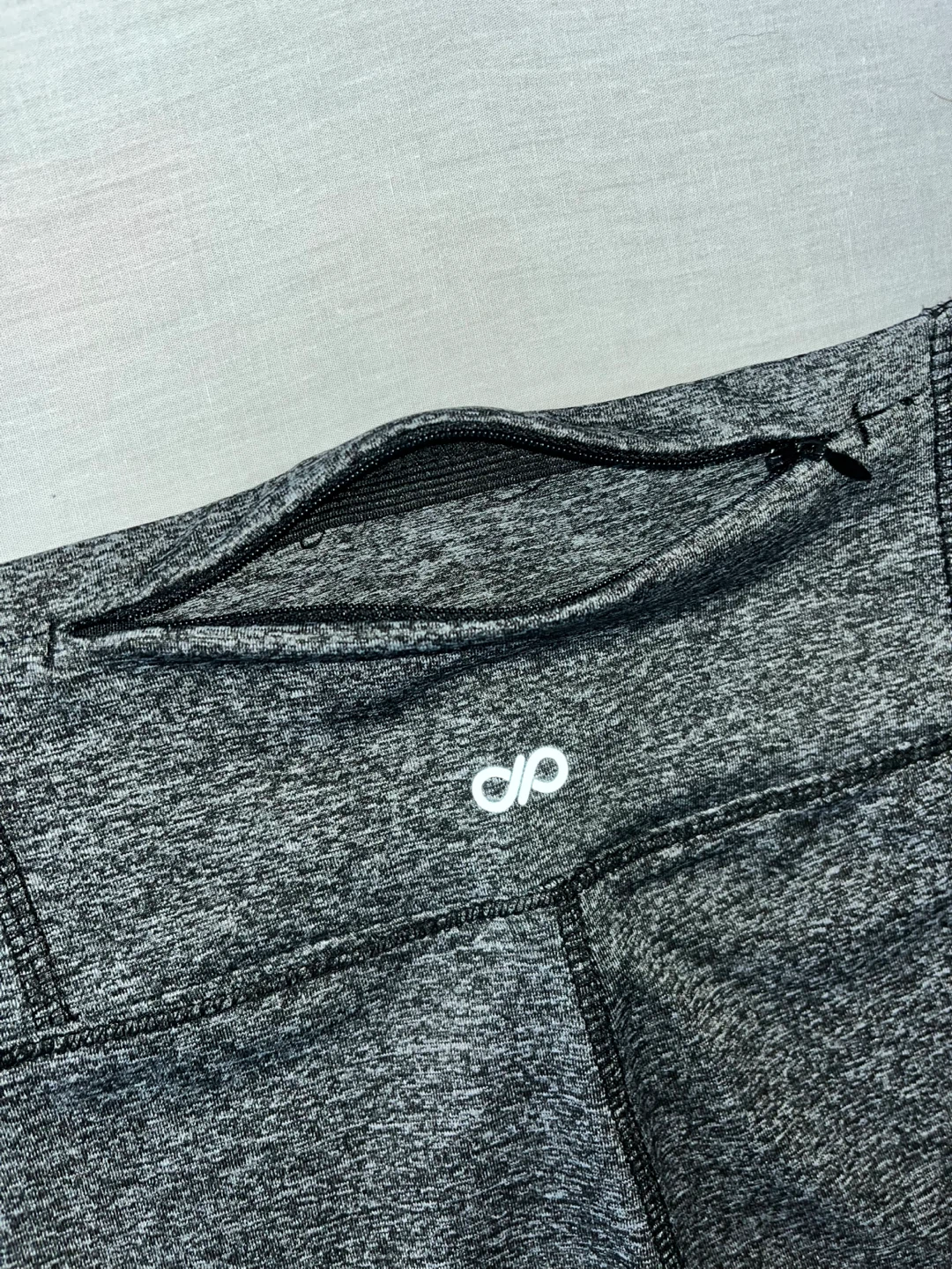 Alo Yoga Colorblock Leggings - photo 5