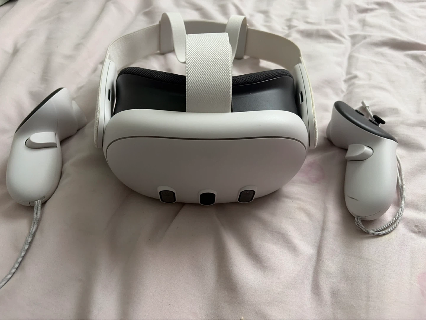 Meta Quest 3 VR Headset (USED)