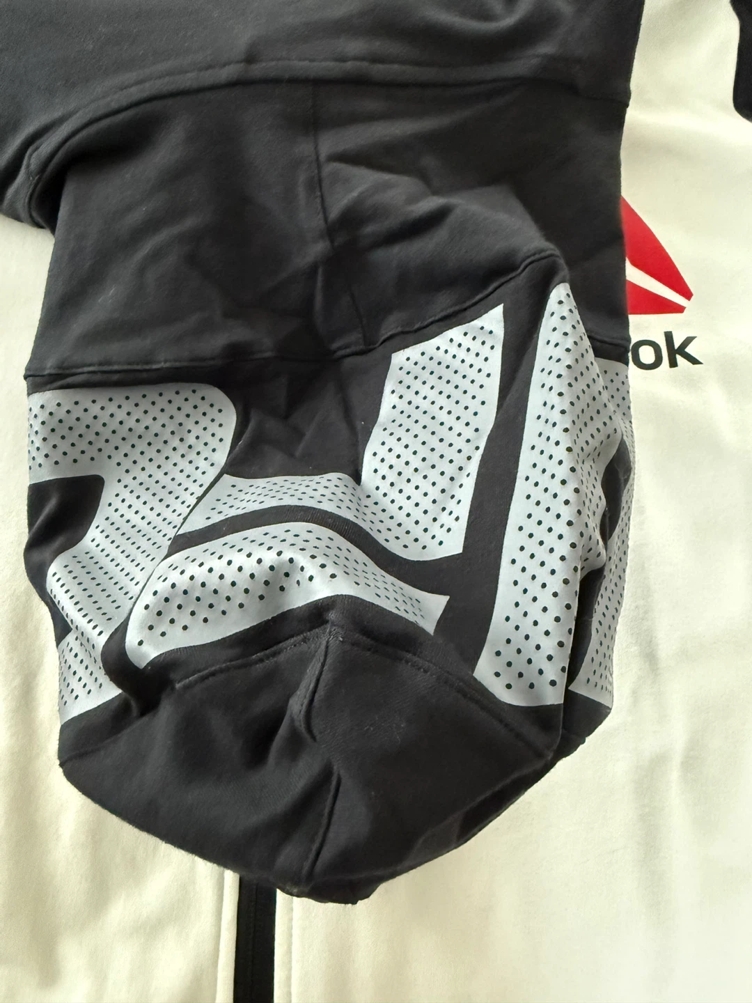 Reebok UFC Zip Hoodie - XL - photo 2