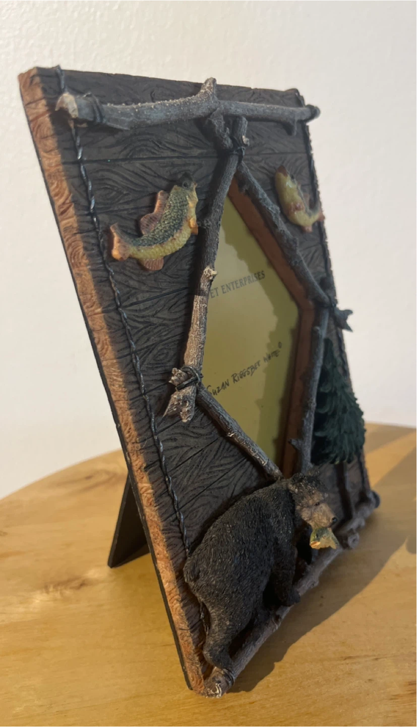 Rustic Bear and Fish Picture Frame - photo 2